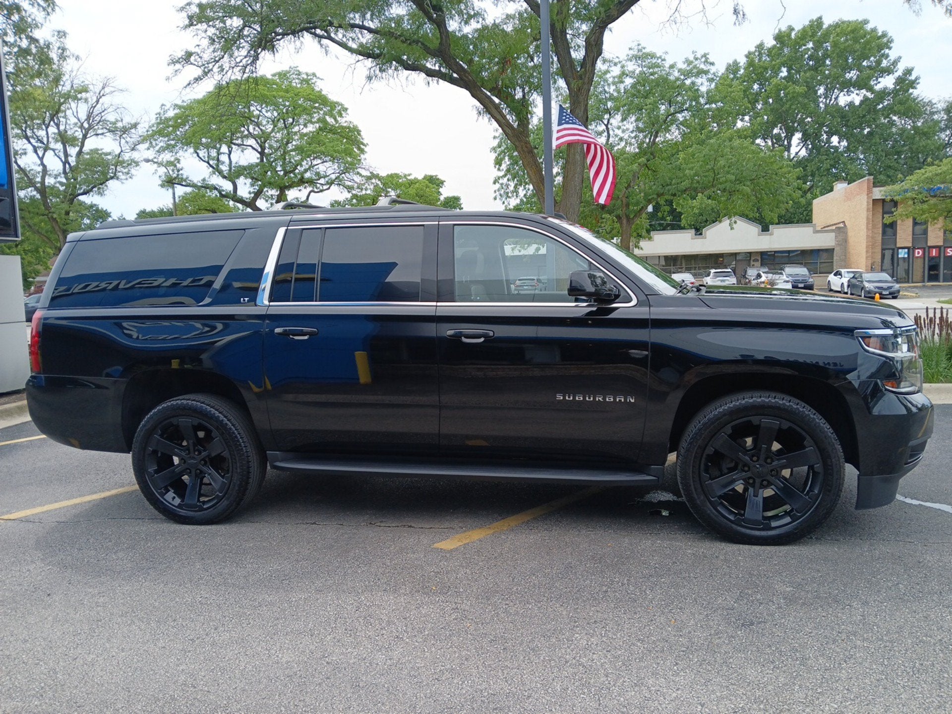 2019 Chevrolet Suburban LT
