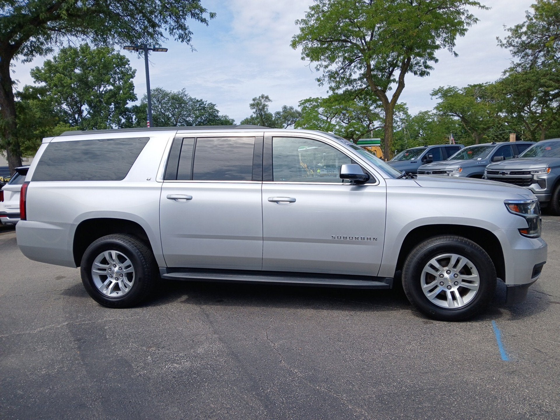 2018 Chevrolet Suburban LT