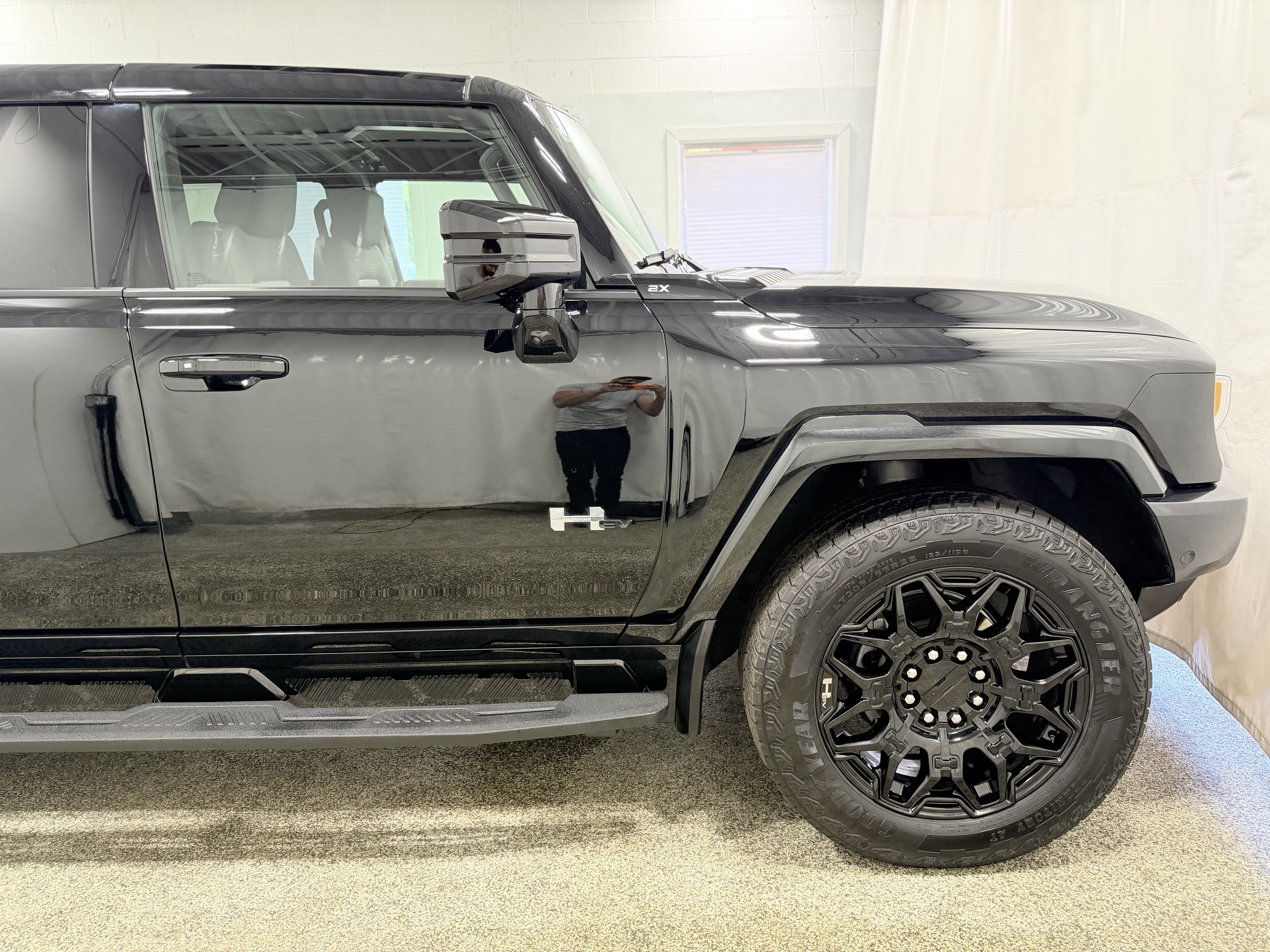 2025 GMC HUMMER EV Pickup 2X