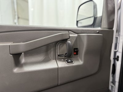 2023 GMC Savana Cargo 2500 Work Van