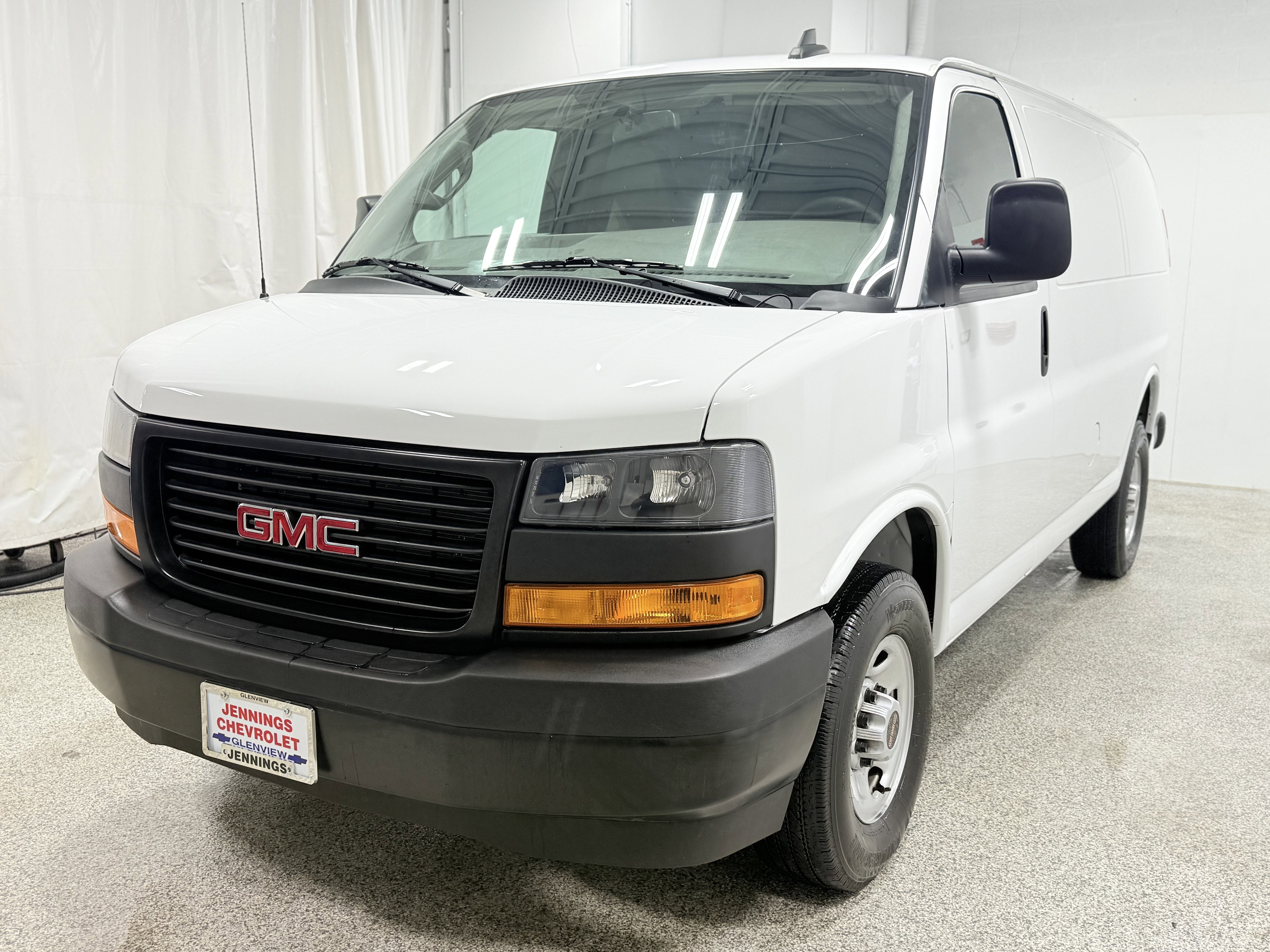 2023 GMC Savana Cargo 2500 Work Van