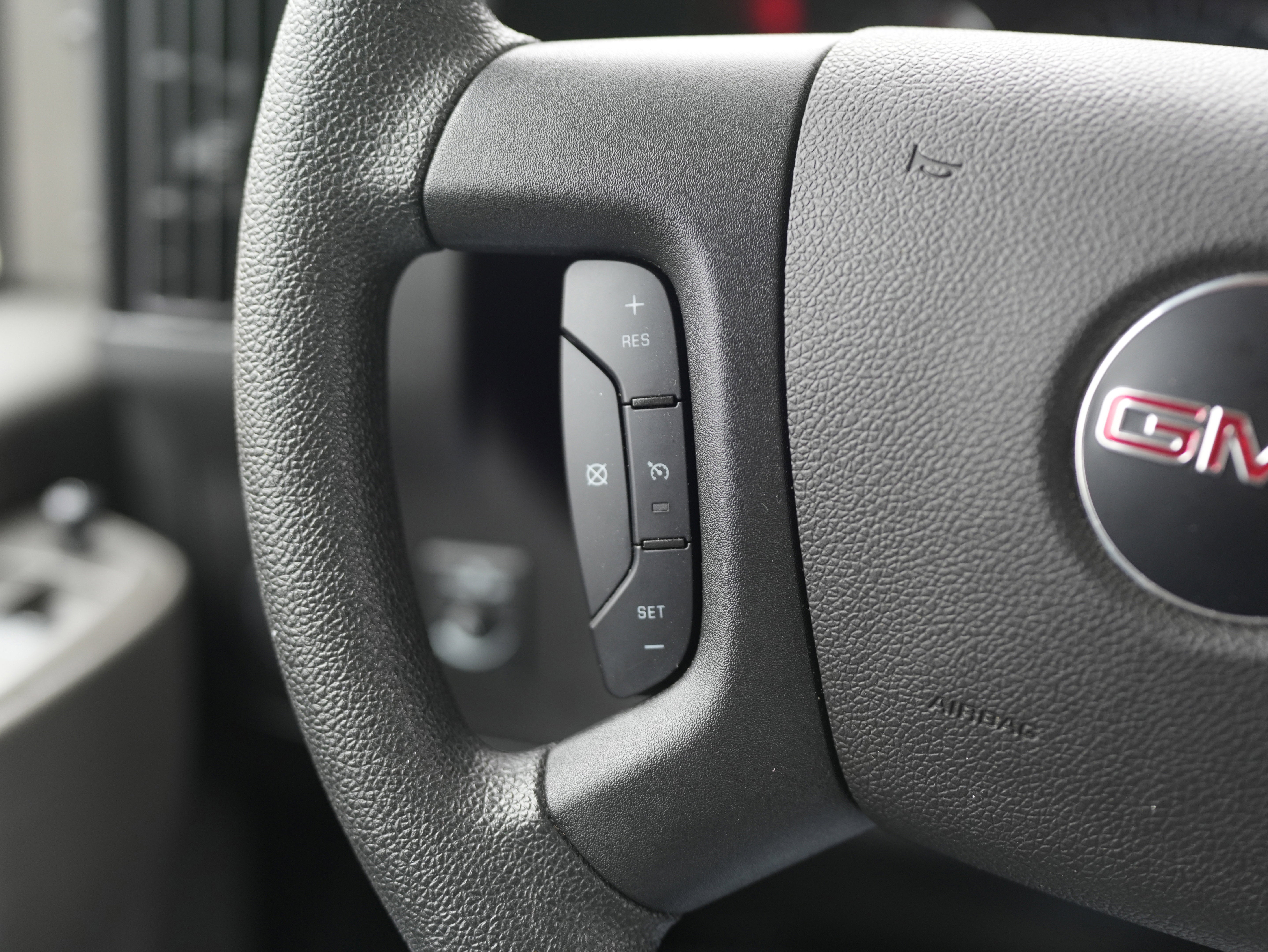 2023 GMC Savana Cargo 2500 Work Van