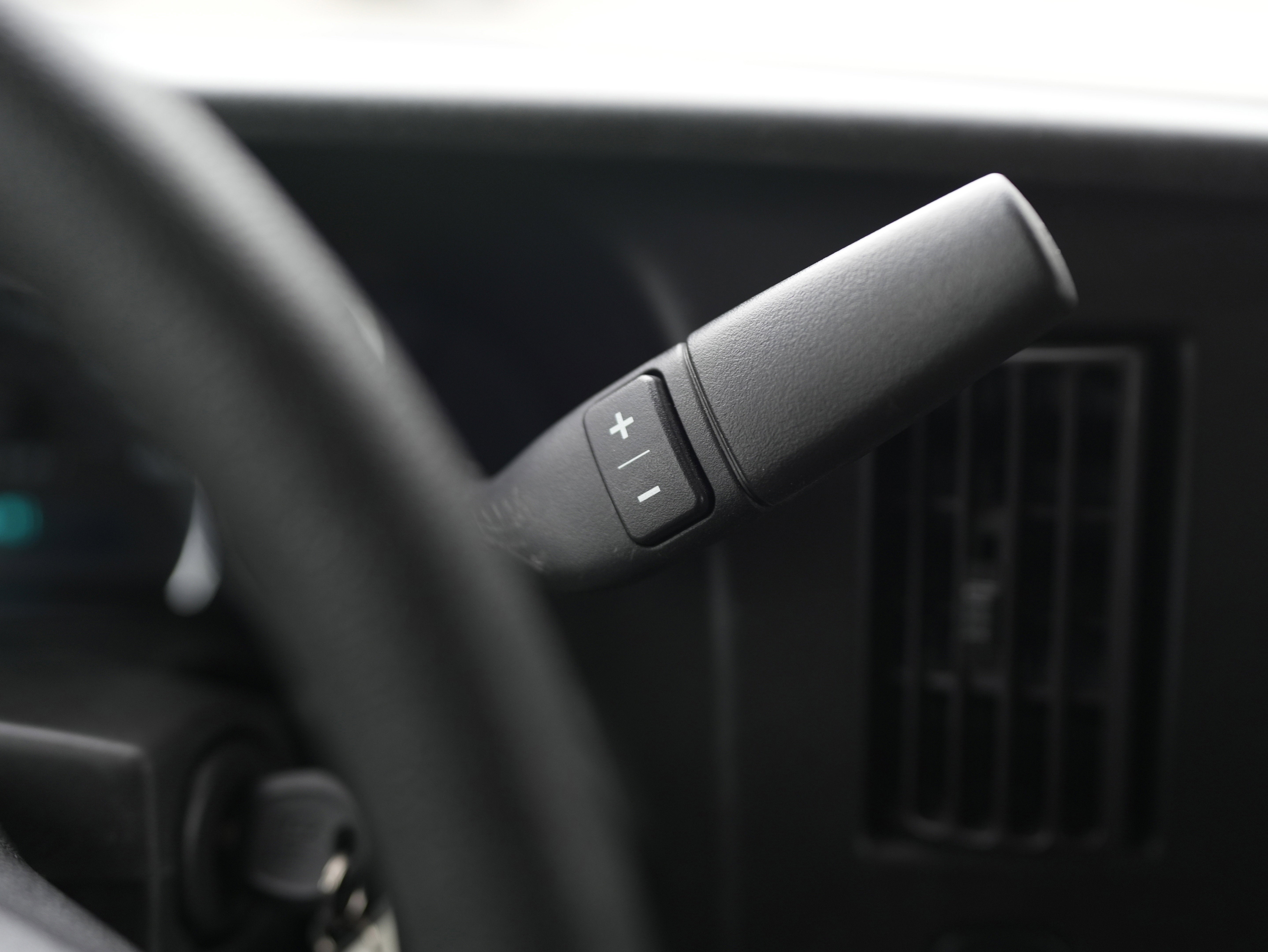 2023 GMC Savana Cargo 2500 Work Van