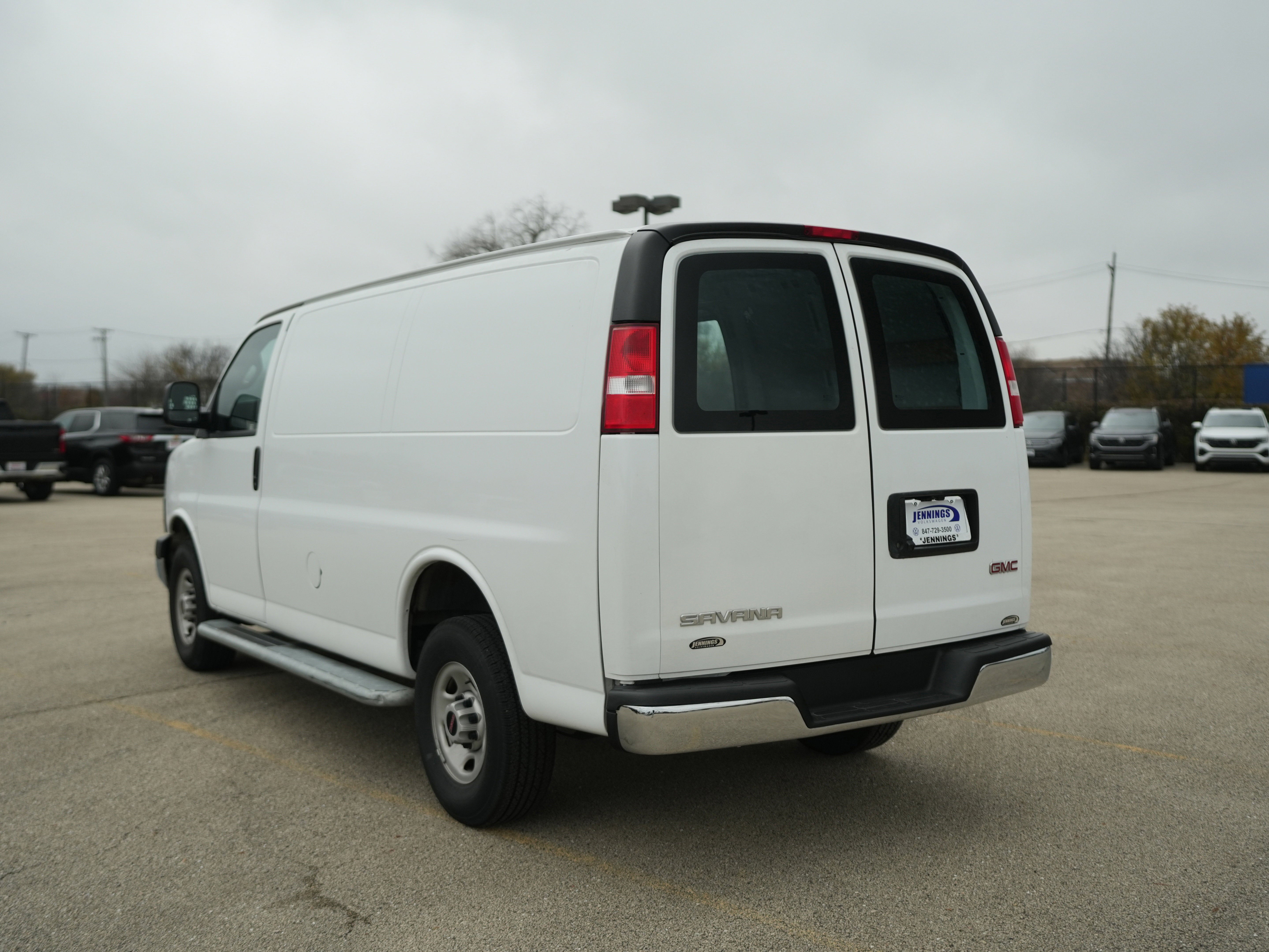 2023 GMC Savana Cargo 2500 Work Van