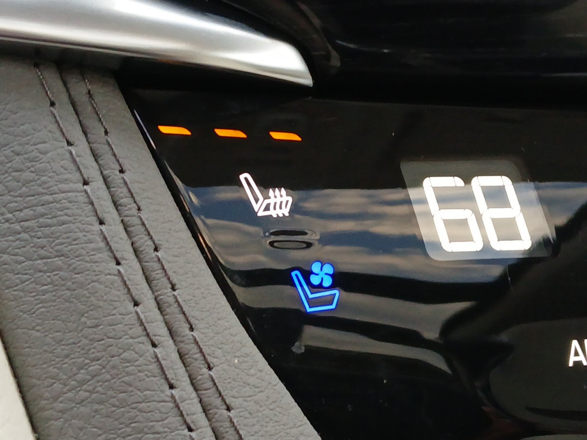 2024 Cadillac XT6 Premium Luxury - Photo 16