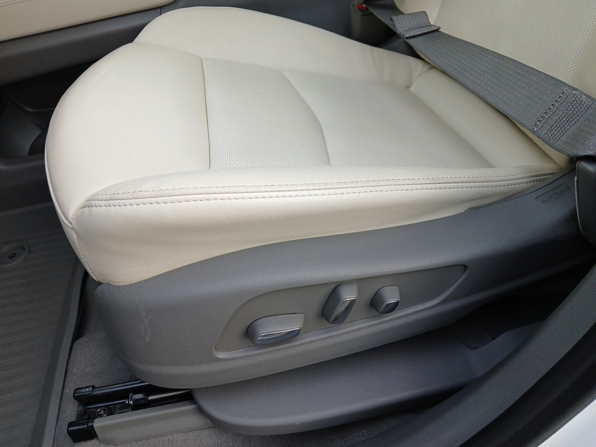 2024 Cadillac XT6 Premium Luxury - Photo 21