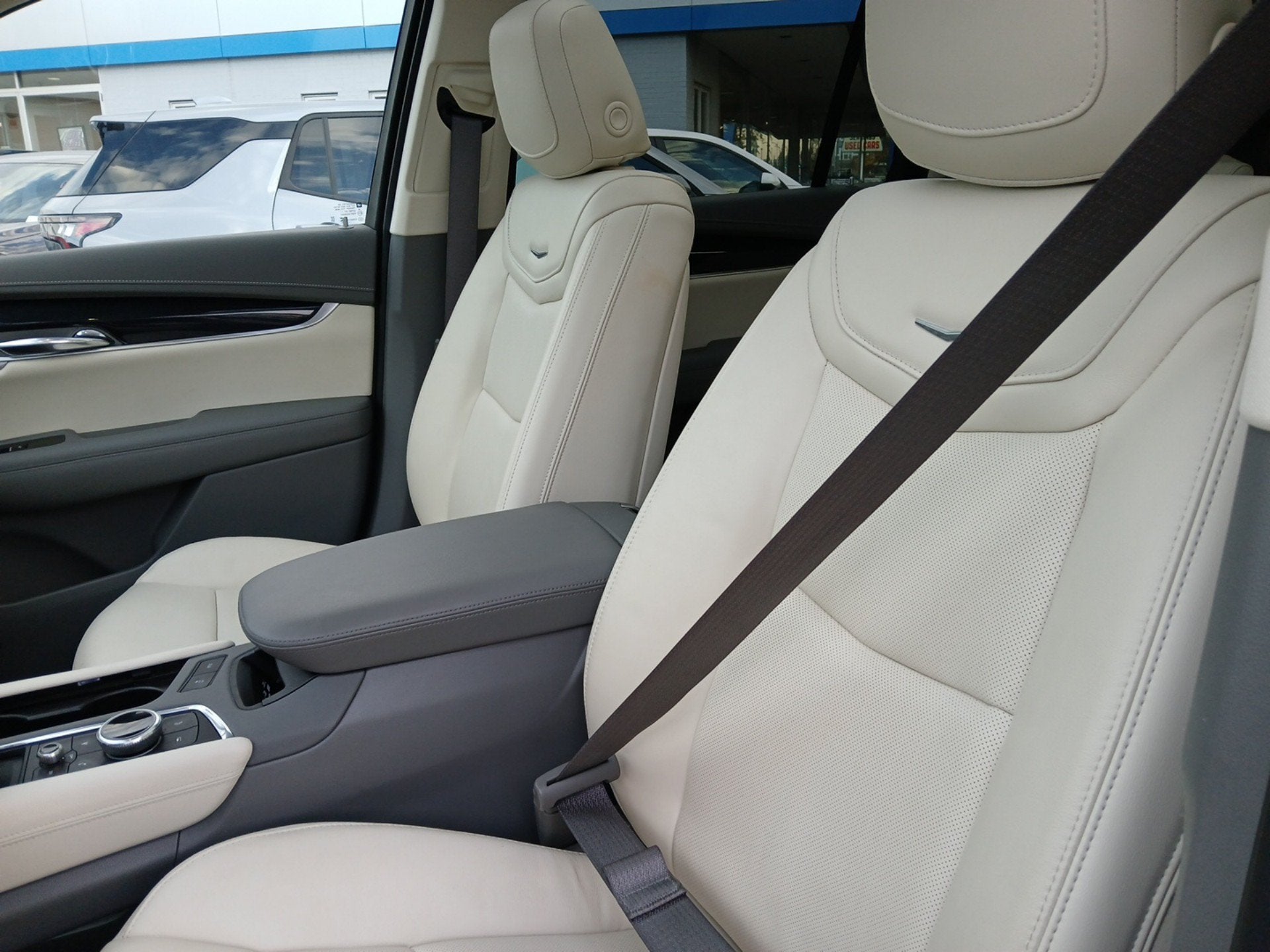 2024 Cadillac XT6 Premium Luxury - Photo 22