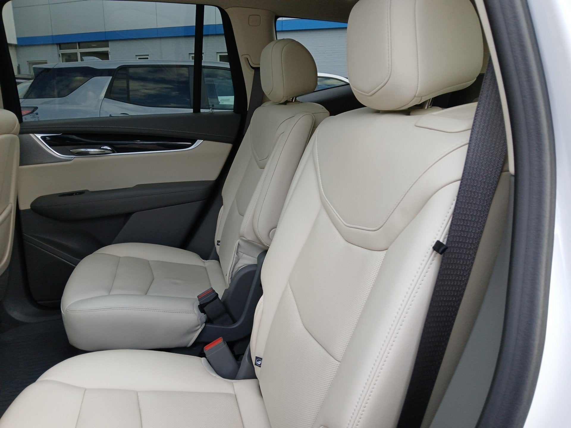 2024 Cadillac XT6 Premium Luxury - Photo 24