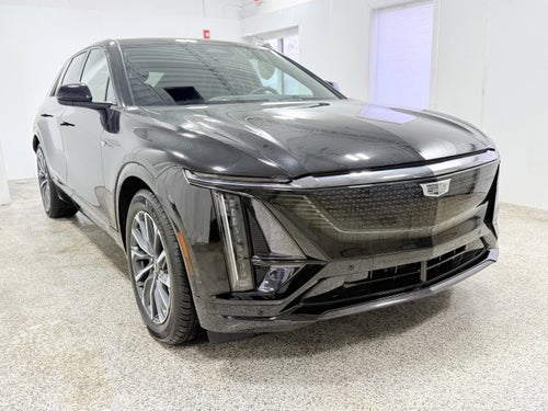 2024 Cadillac LYRIQ Sport 2