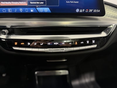 2024 Cadillac LYRIQ Sport 2