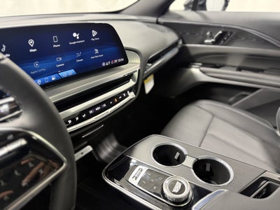 2024 Cadillac LYRIQ Sport 2