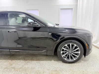 2024 Cadillac LYRIQ Sport 2