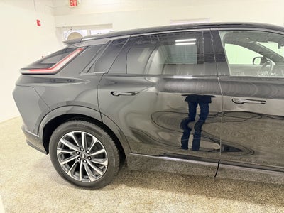 2024 Cadillac LYRIQ Sport 2