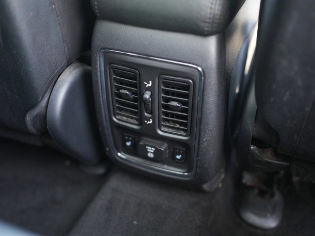 2011 Jeep Grand Cherokee Overland