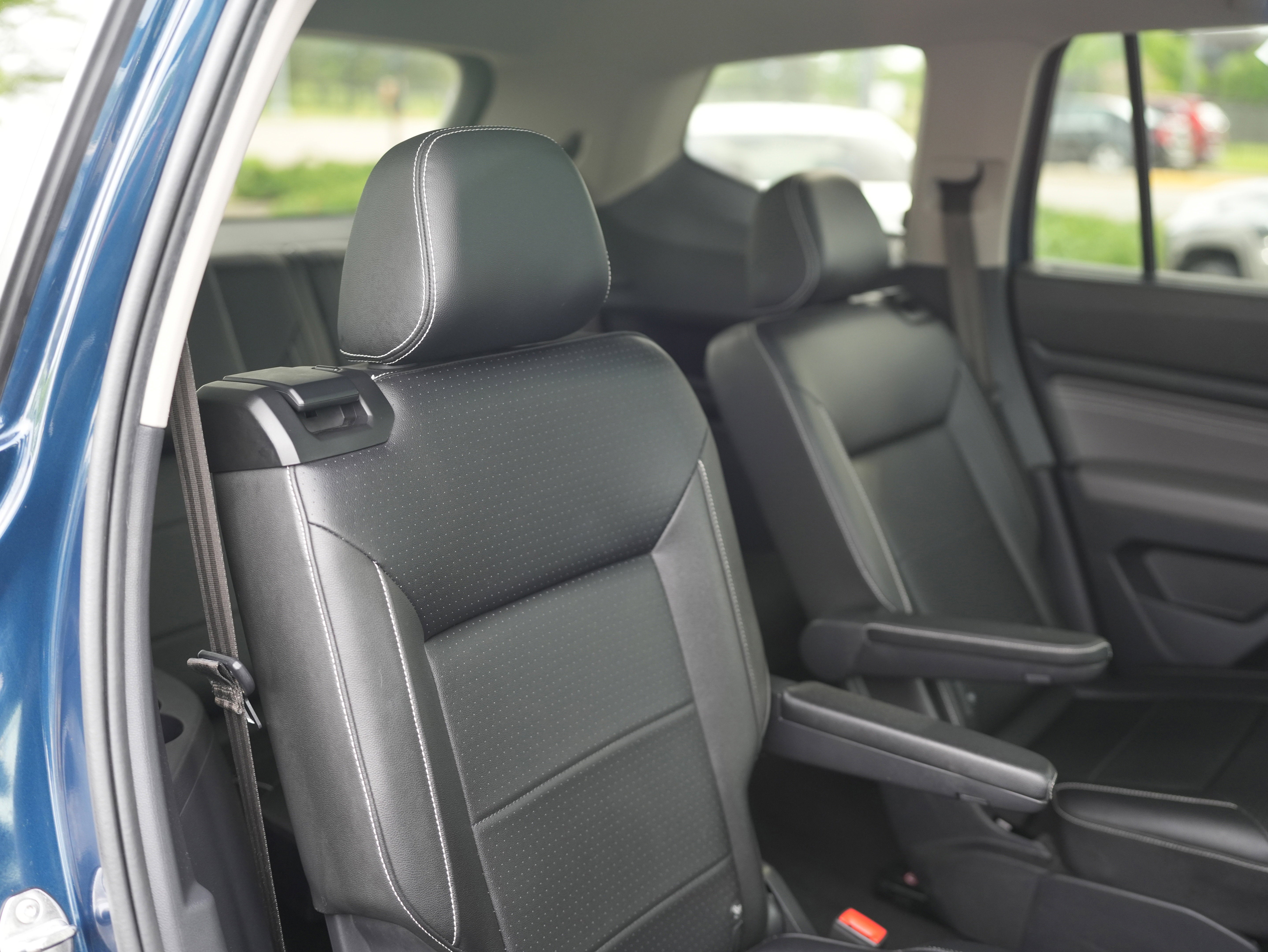 2022 Volkswagen Atlas 3.6L V6 SEL R-Line
