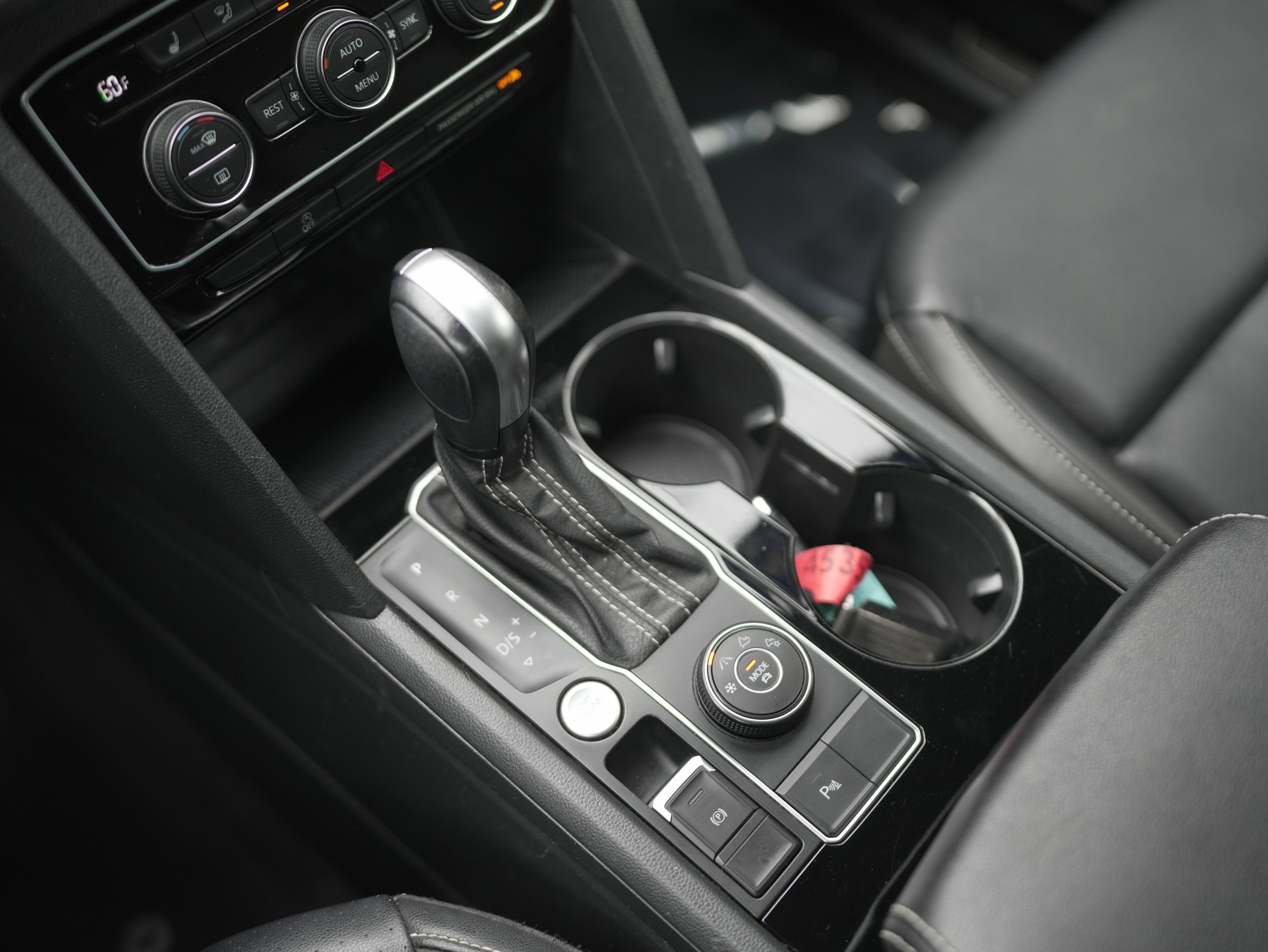 2022 Volkswagen Atlas 3.6L V6 SEL R-Line