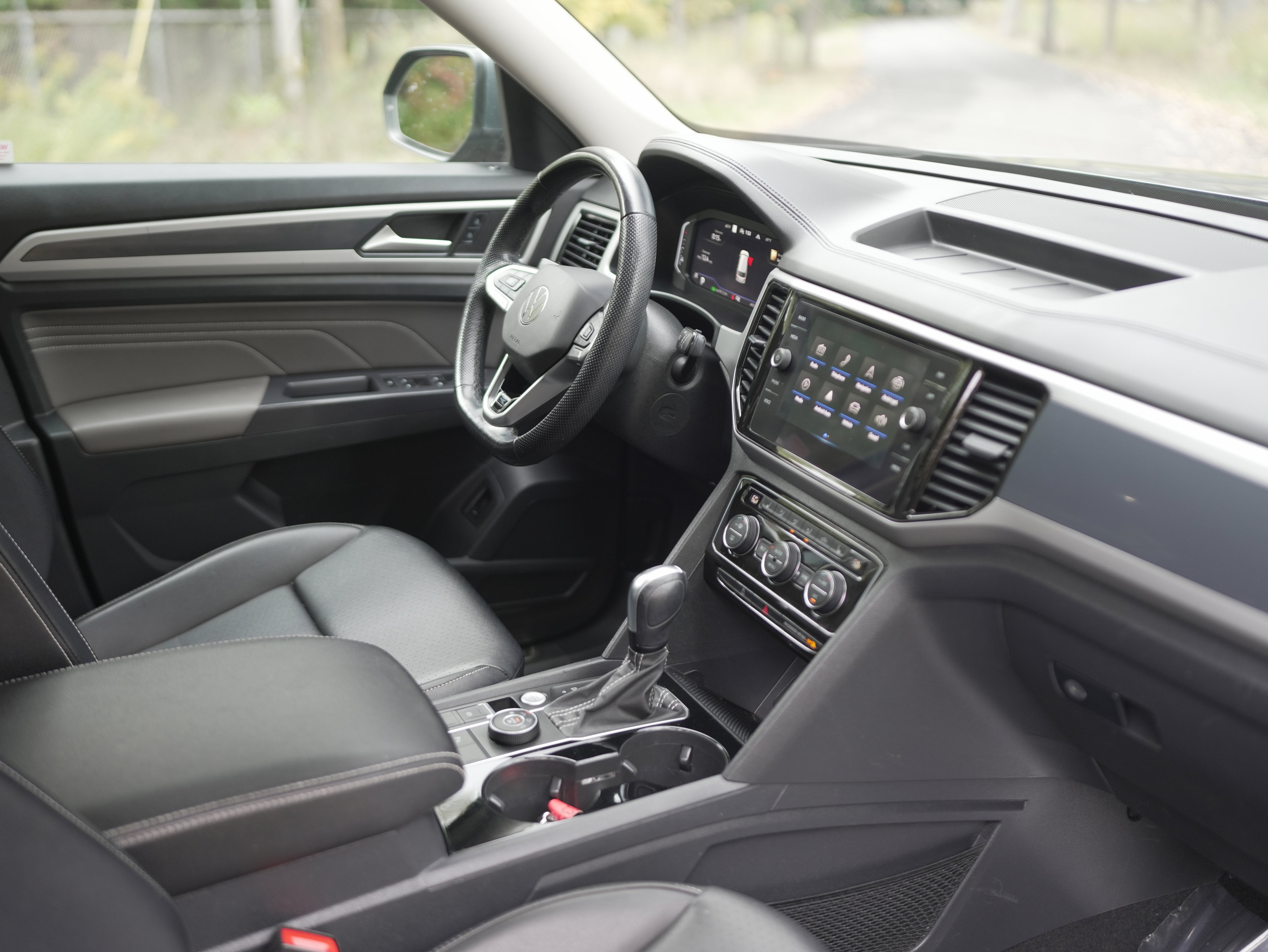 2022 Volkswagen Atlas 3.6L V6 SEL R-Line