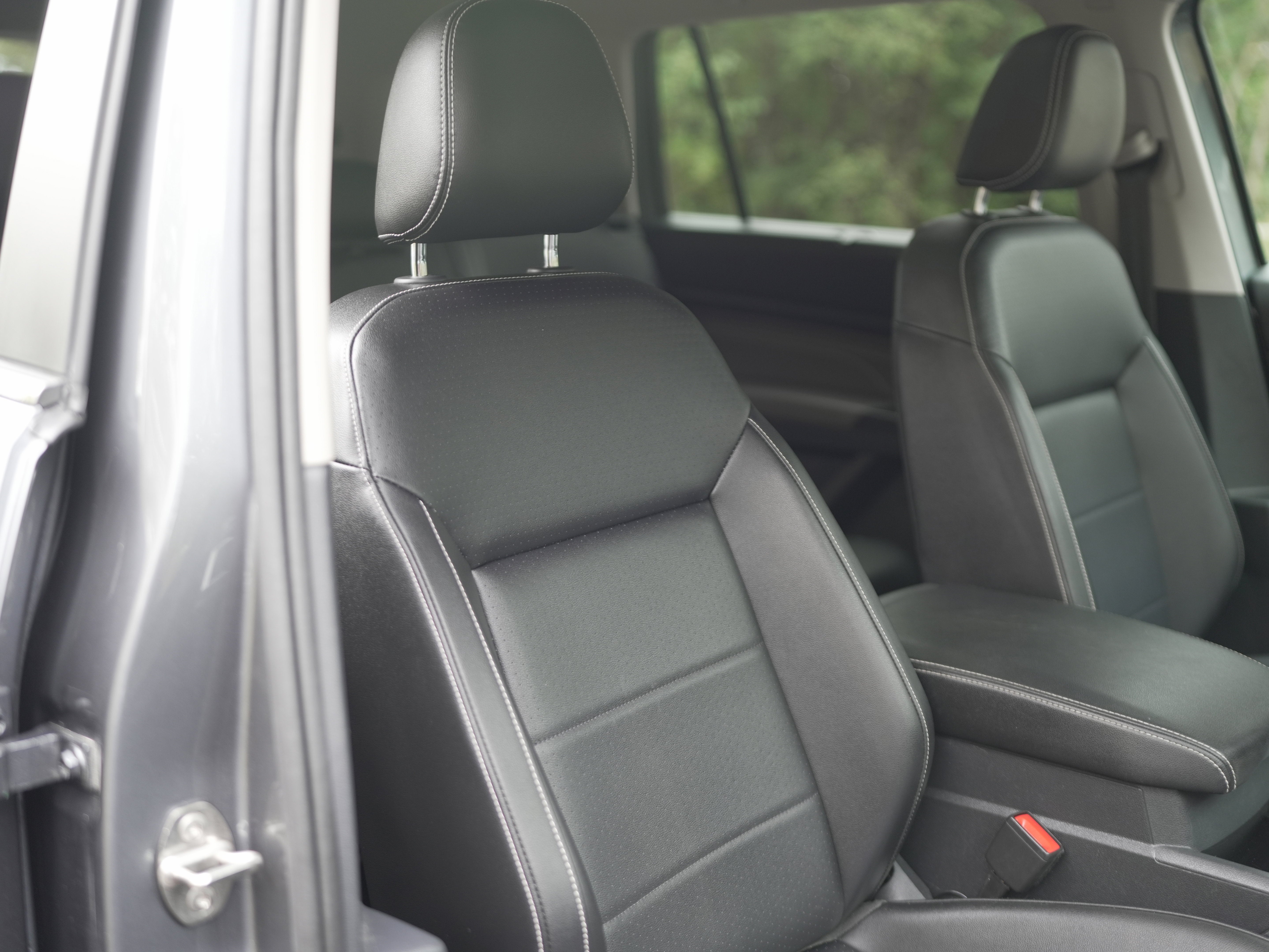 2022 Volkswagen Atlas 3.6L V6 SEL R-Line