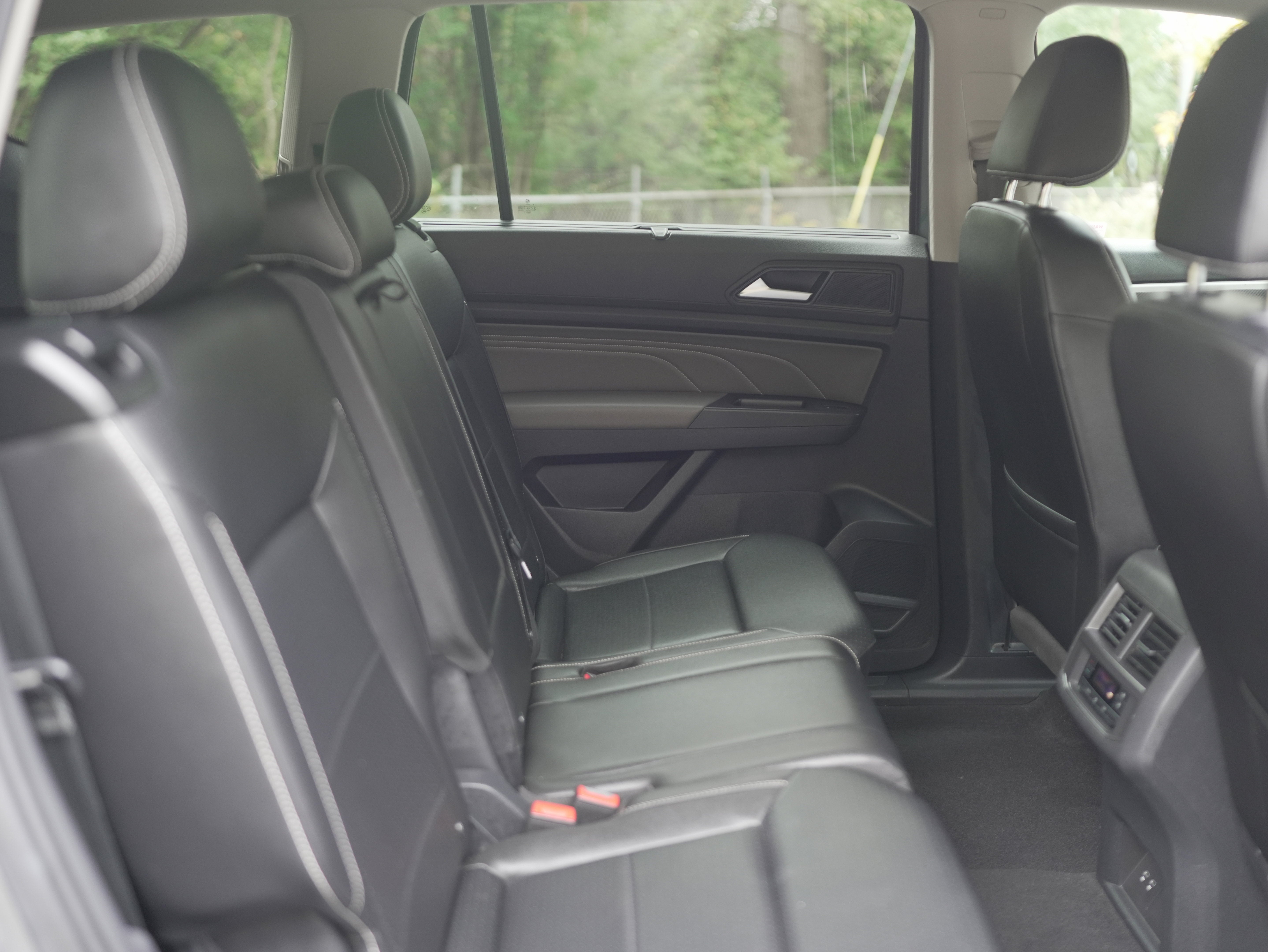 2022 Volkswagen Atlas 3.6L V6 SEL R-Line