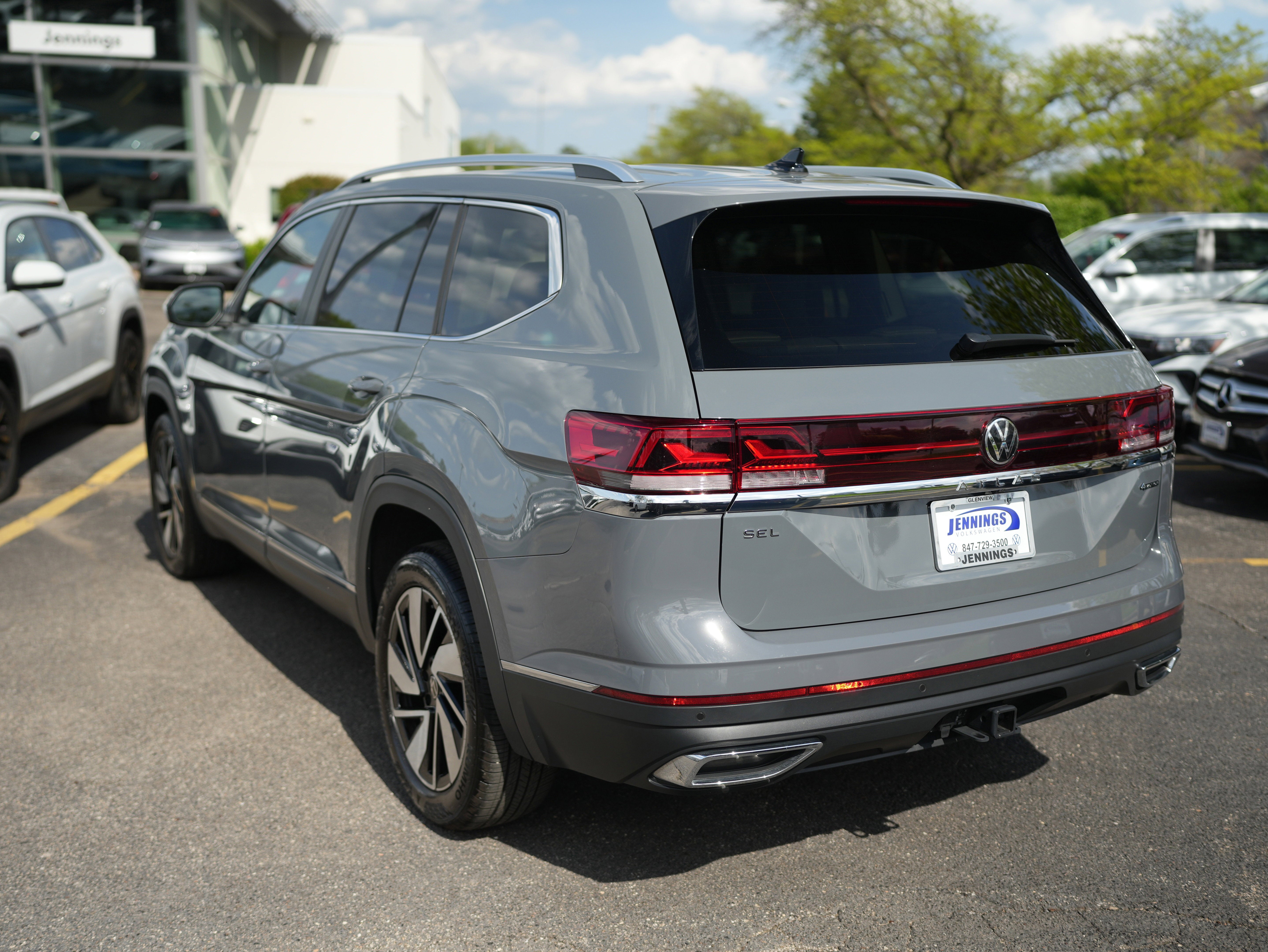 2025 Volkswagen Atlas 2.0T SEL