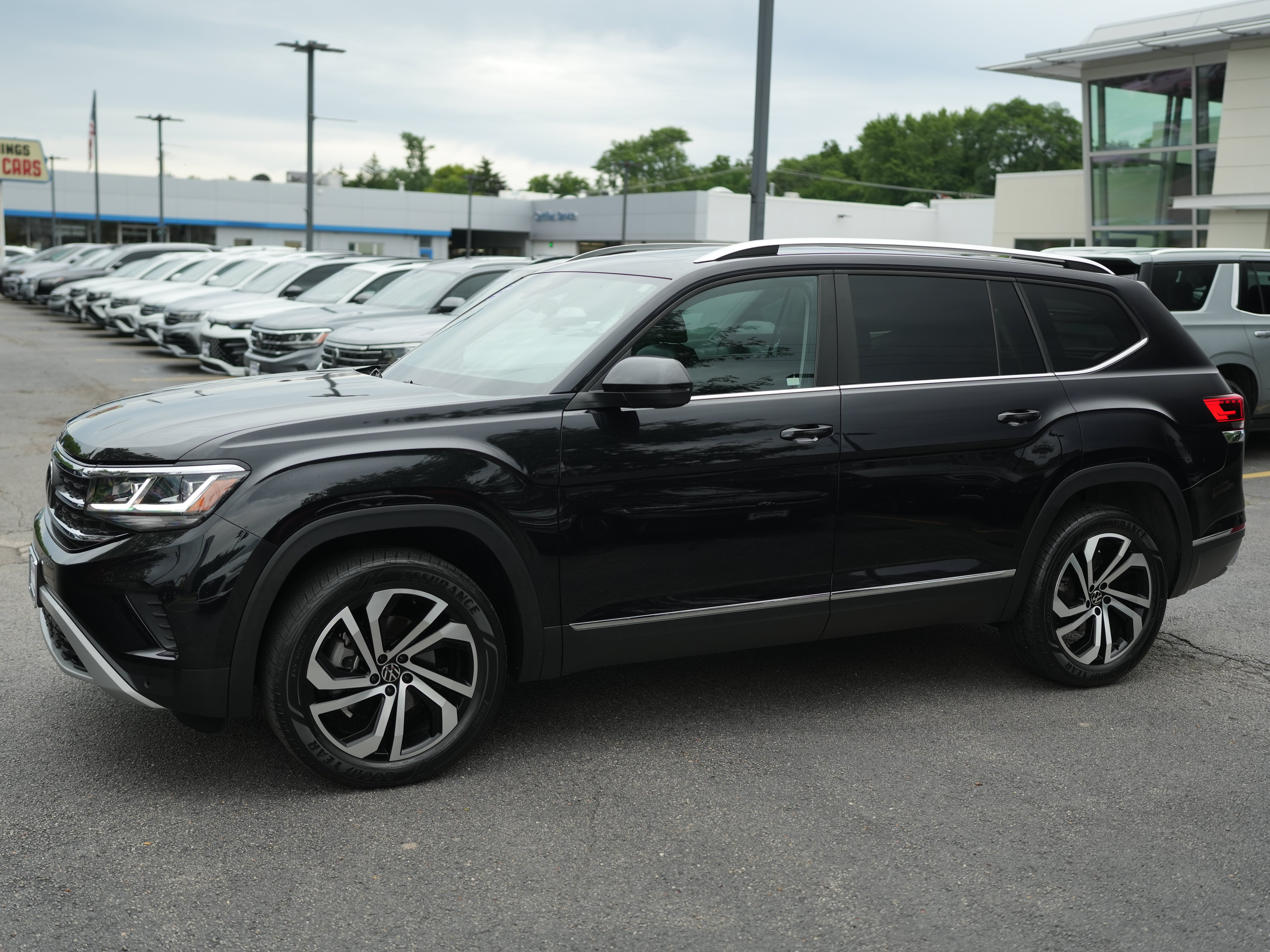 2023 Volkswagen Atlas 3.6L V6 SEL