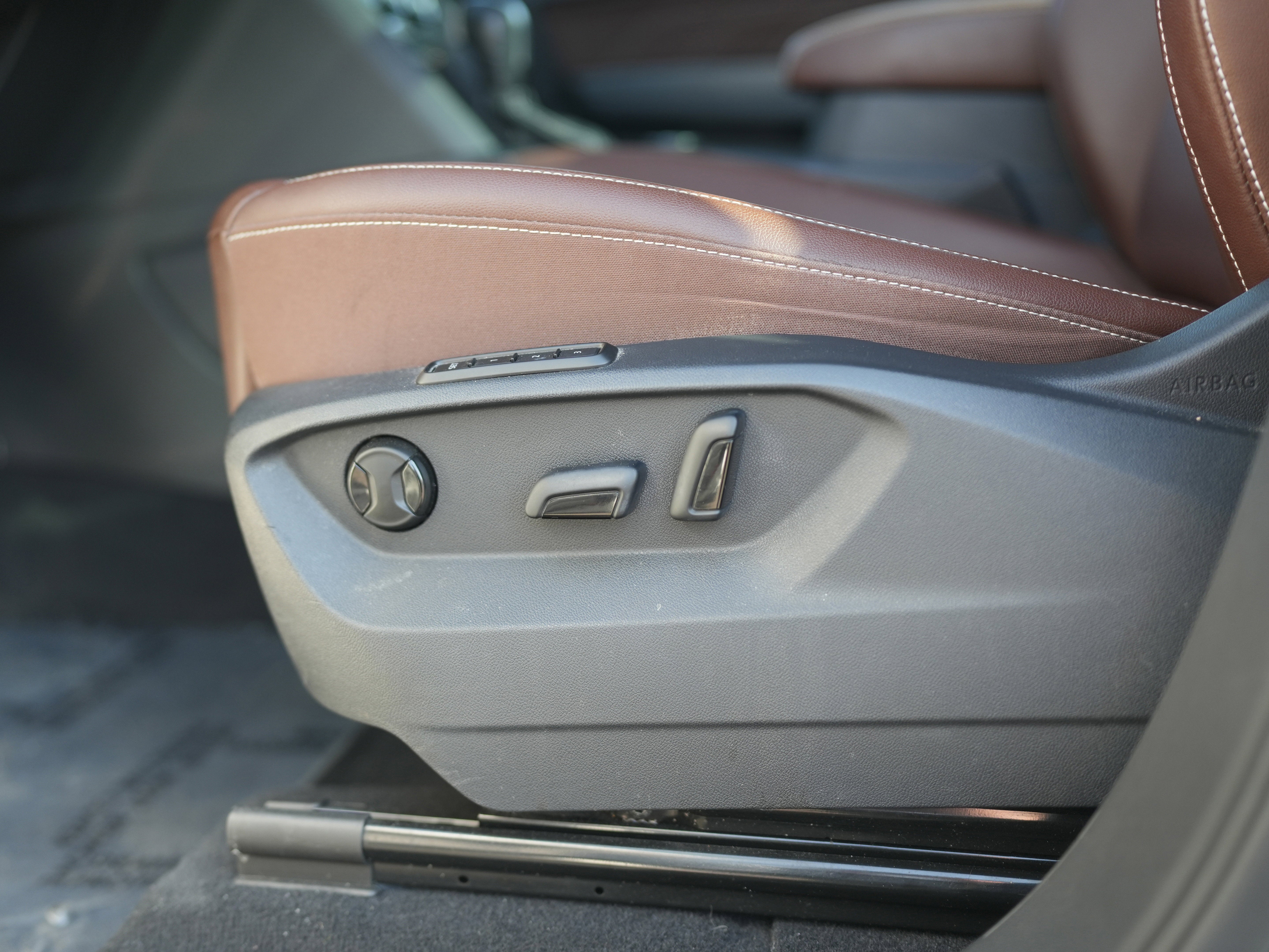 2023 Volkswagen Atlas 3.6L V6 SEL