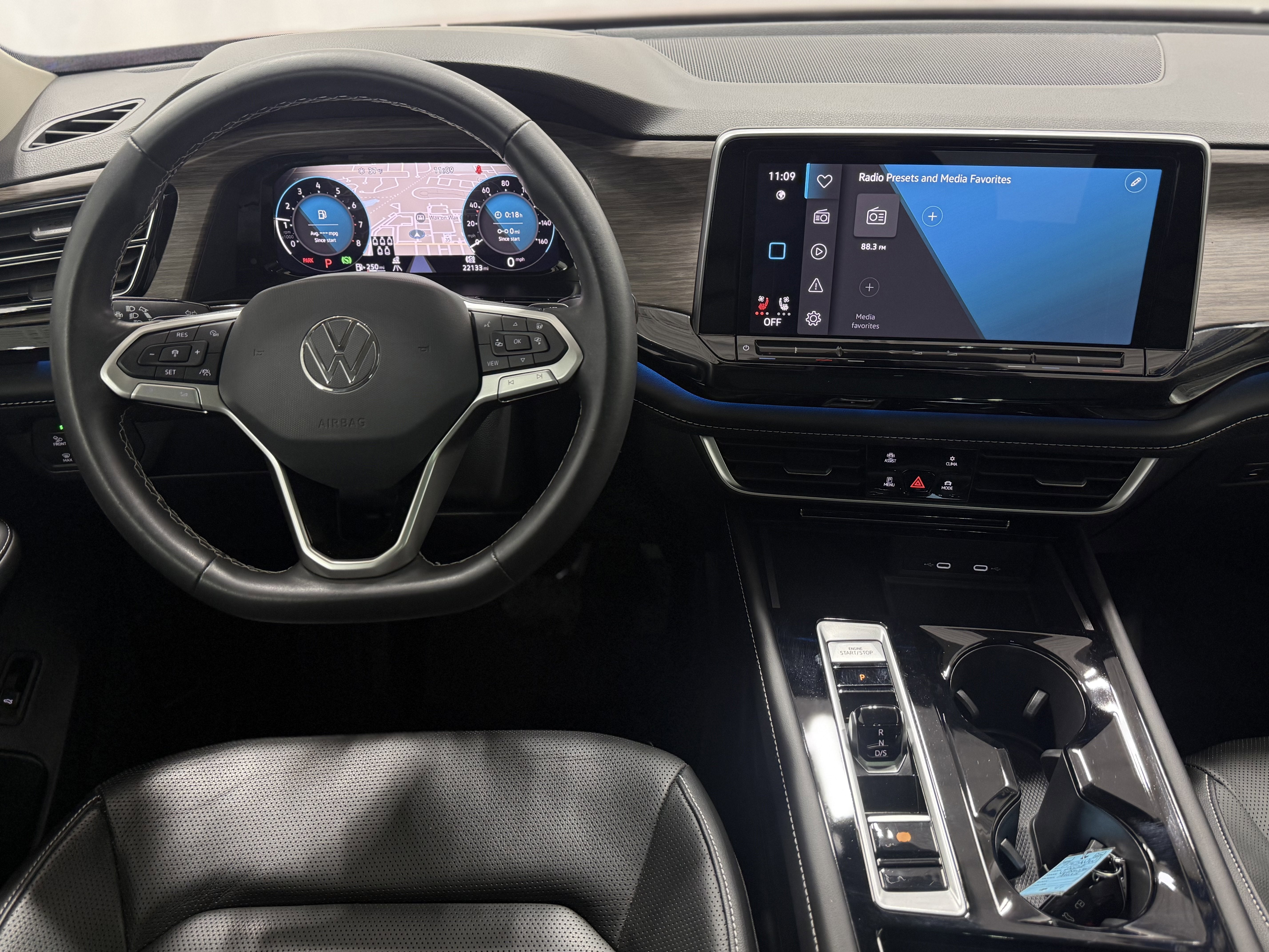 2024 Volkswagen Atlas 2.0T SEL