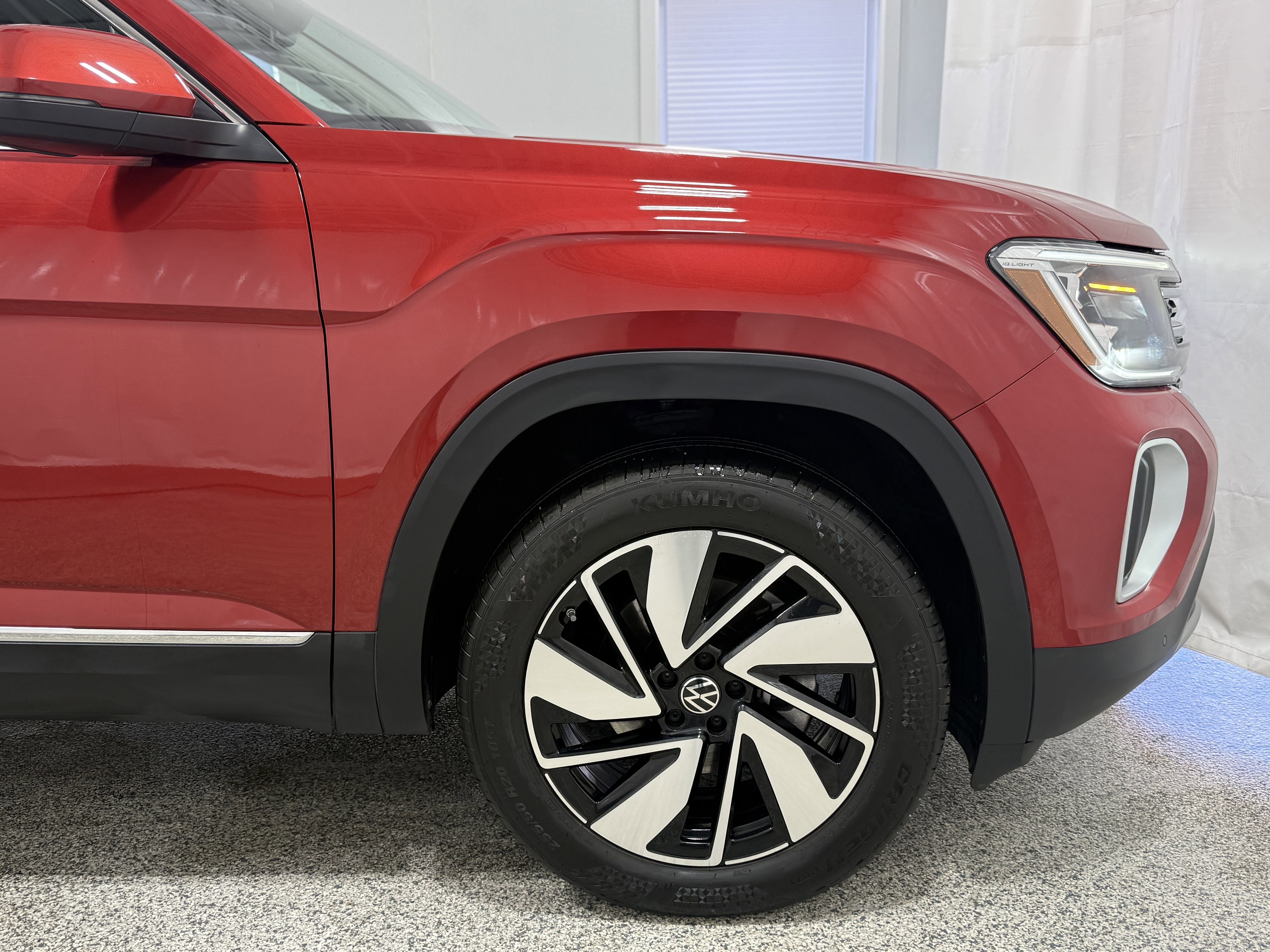 2024 Volkswagen Atlas 2.0T SEL