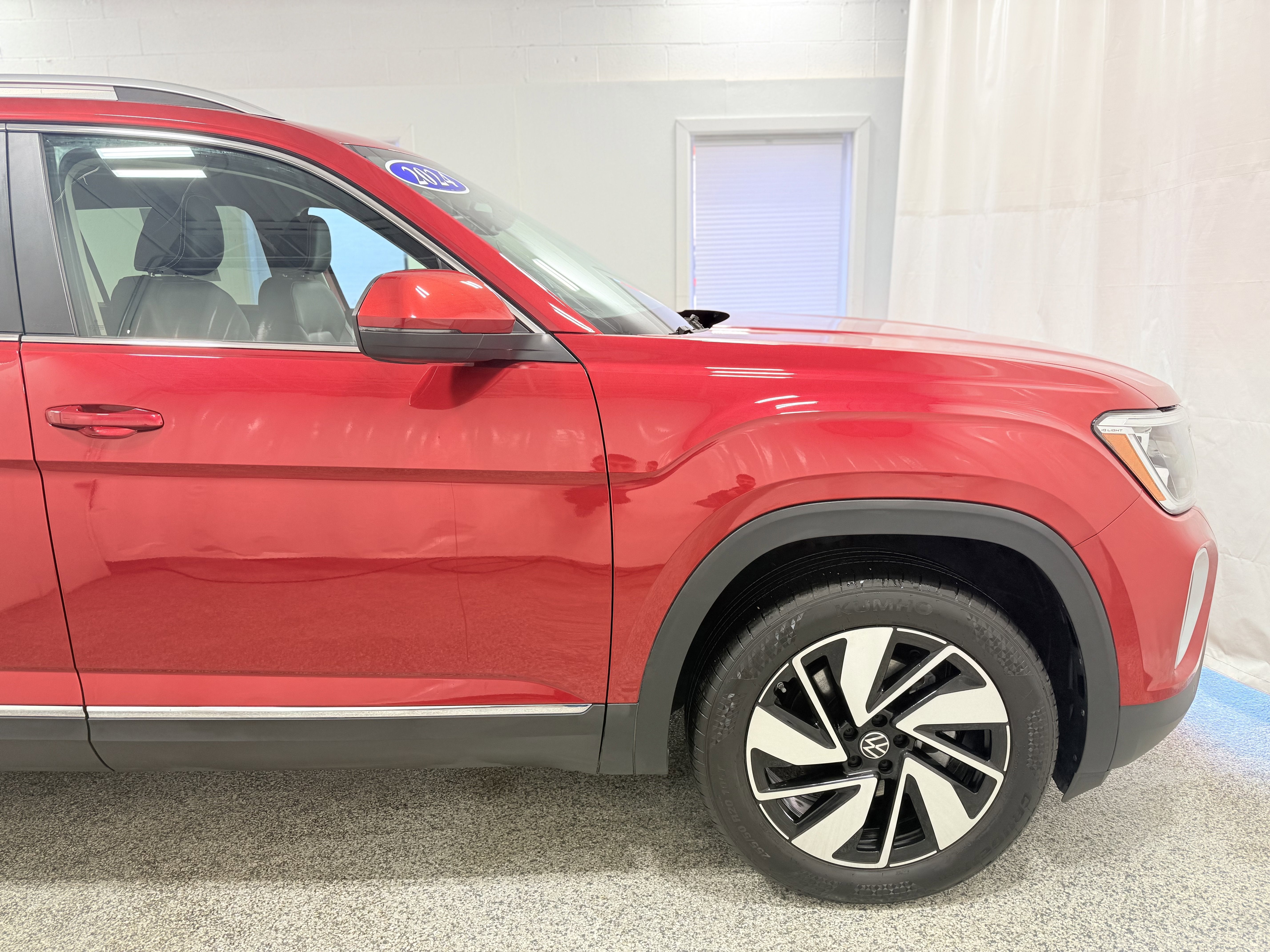 2024 Volkswagen Atlas 2.0T SEL