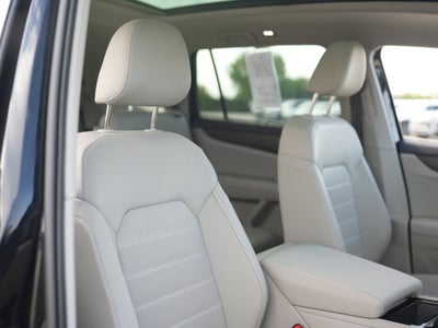 2025 Volkswagen Atlas 2.0T SEL