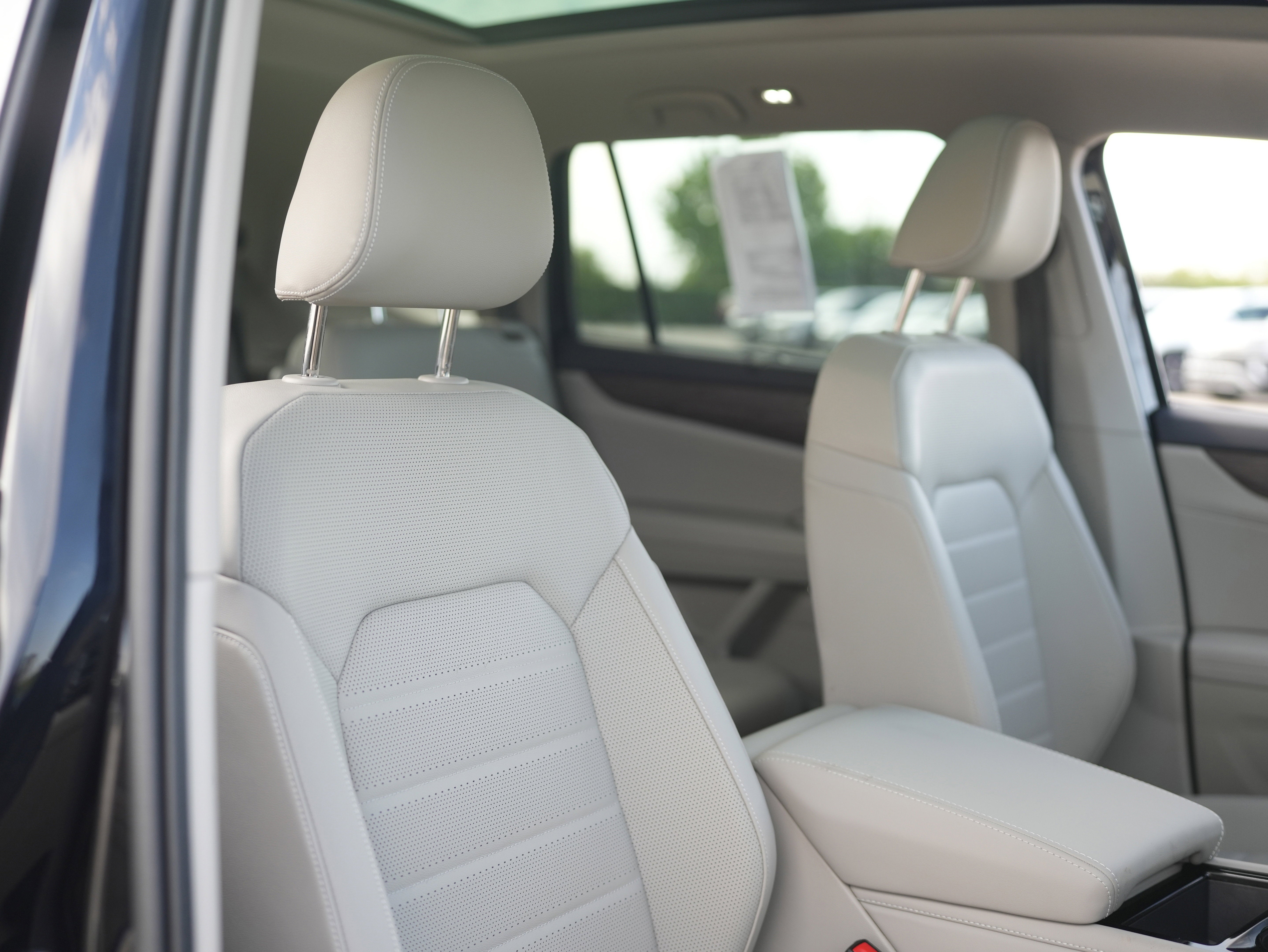 2025 Volkswagen Atlas 2.0T SEL