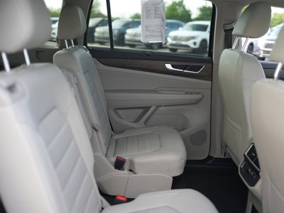 2025 Volkswagen Atlas 2.0T SEL