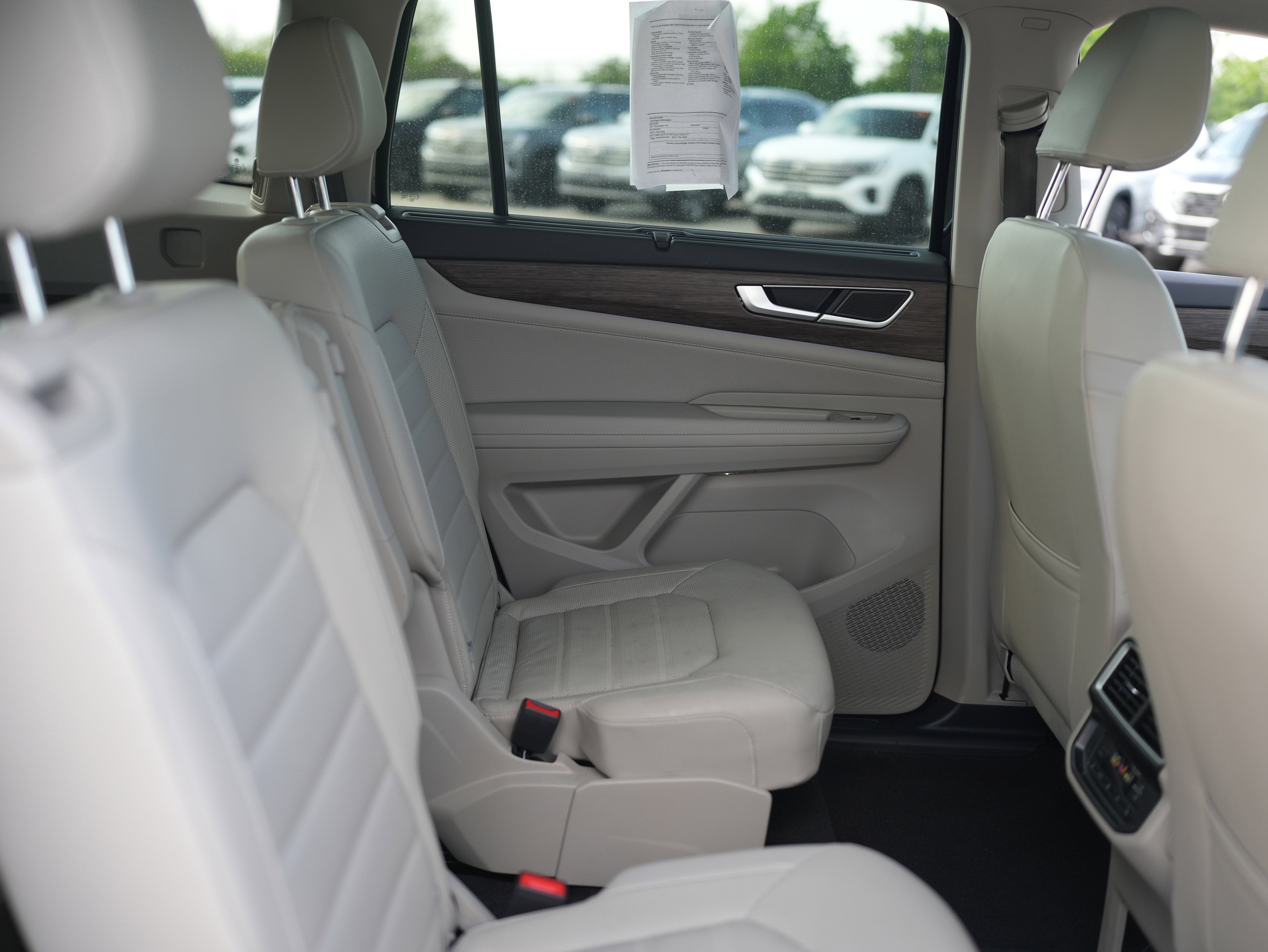 2025 Volkswagen Atlas 2.0T SEL