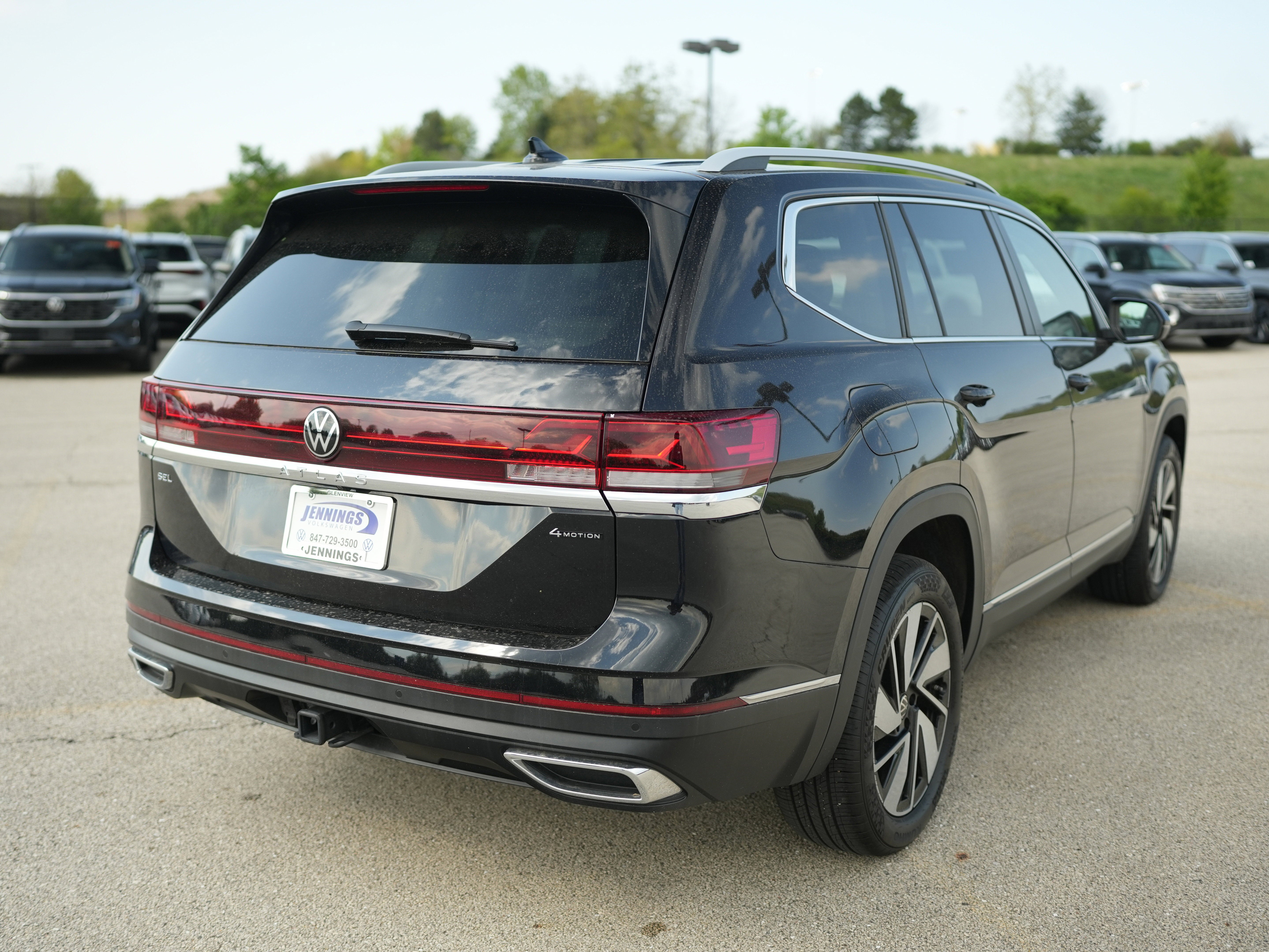 2025 Volkswagen Atlas 2.0T SEL