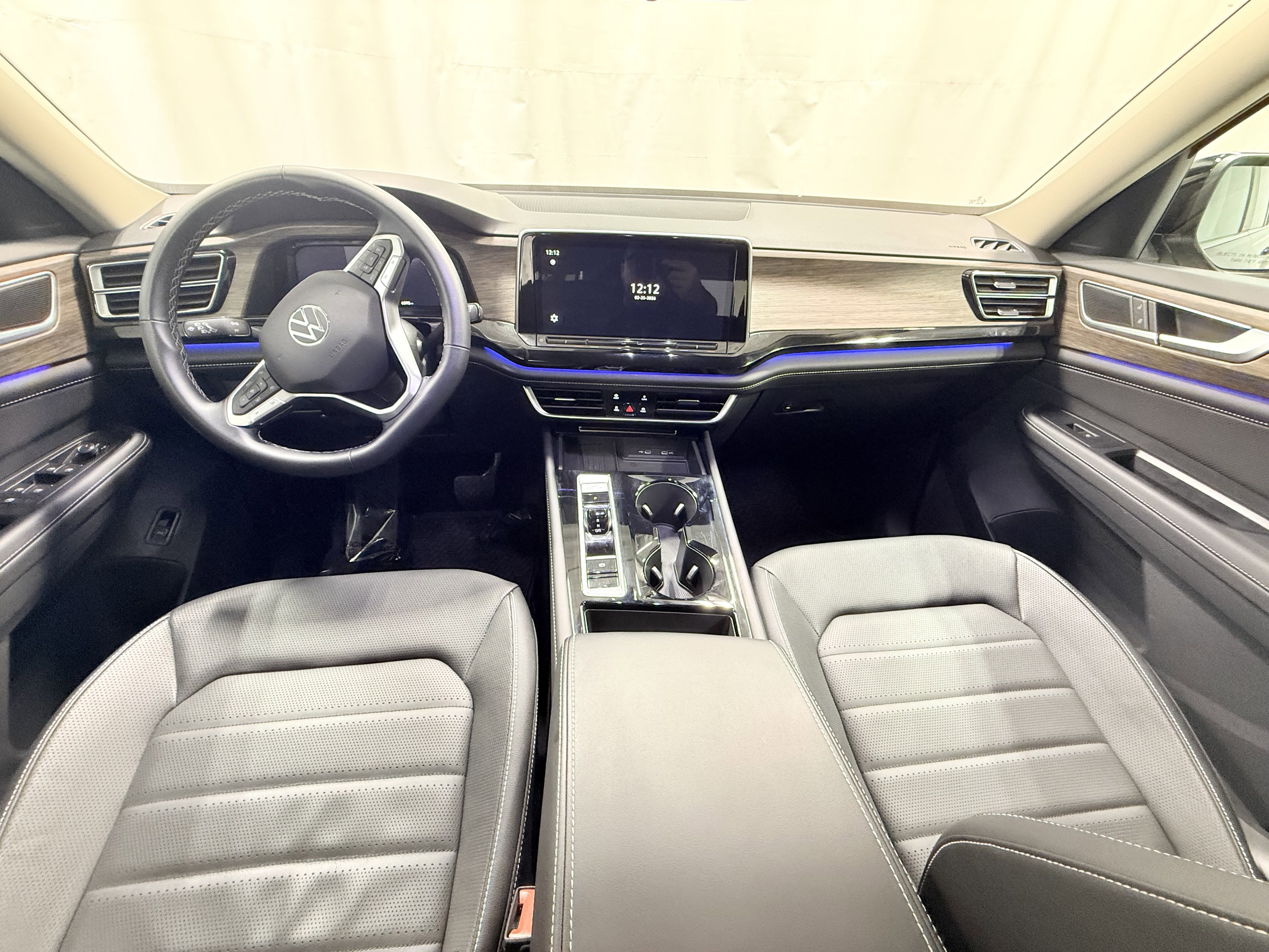 2025 Volkswagen Atlas 2.0T SEL