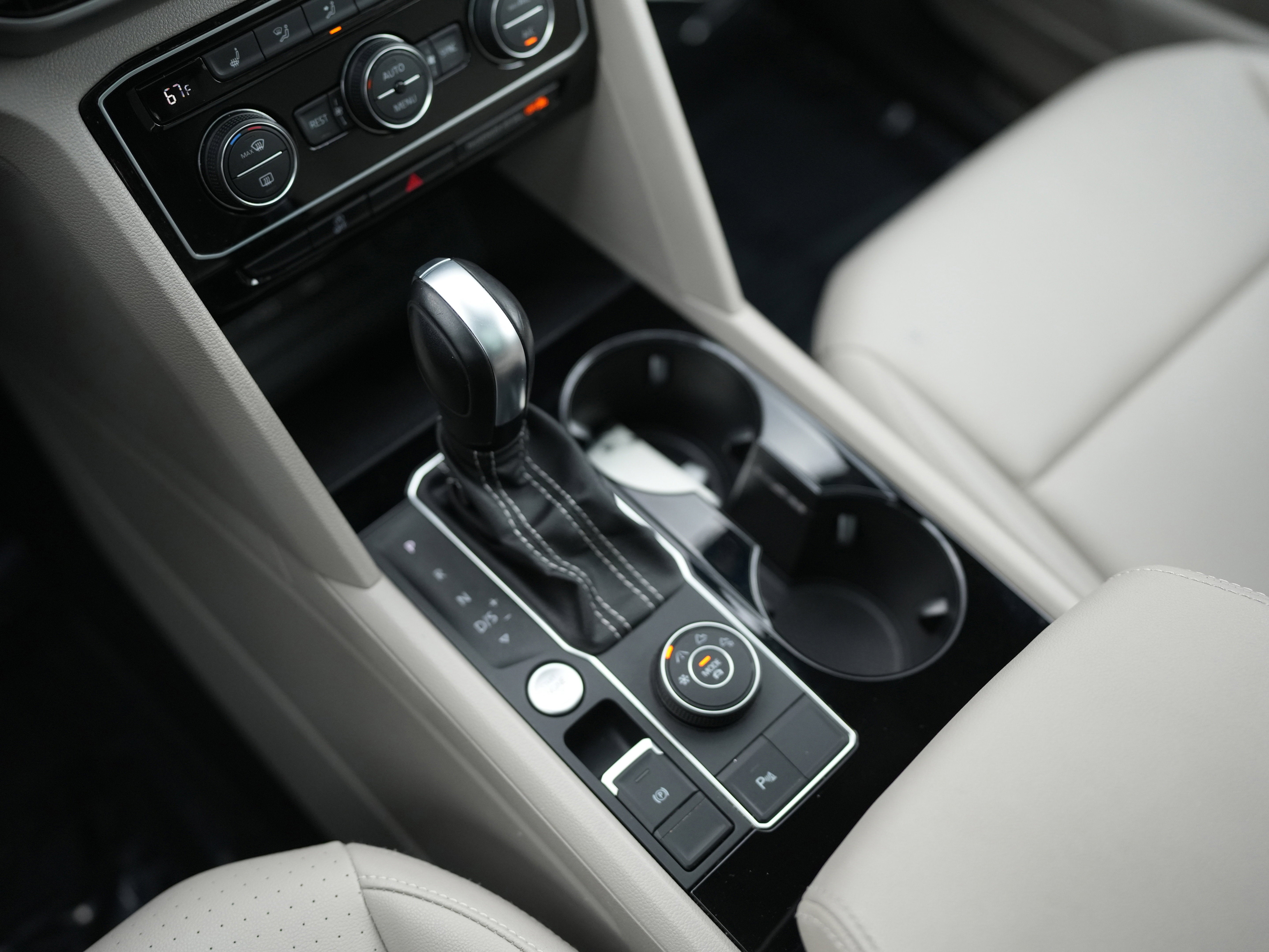 2023 Volkswagen Atlas 3.6L V6 SEL