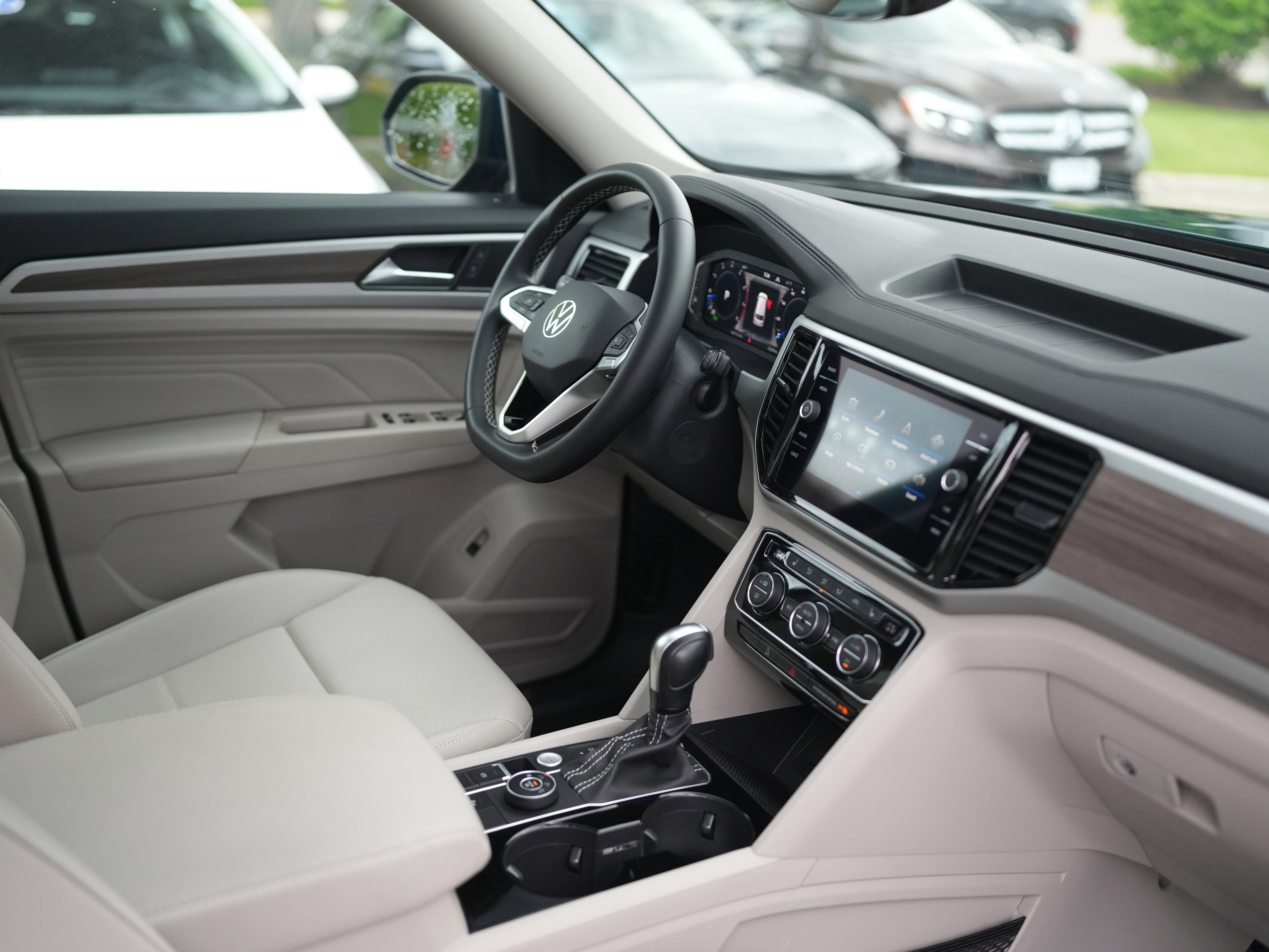 2023 Volkswagen Atlas 3.6L V6 SEL