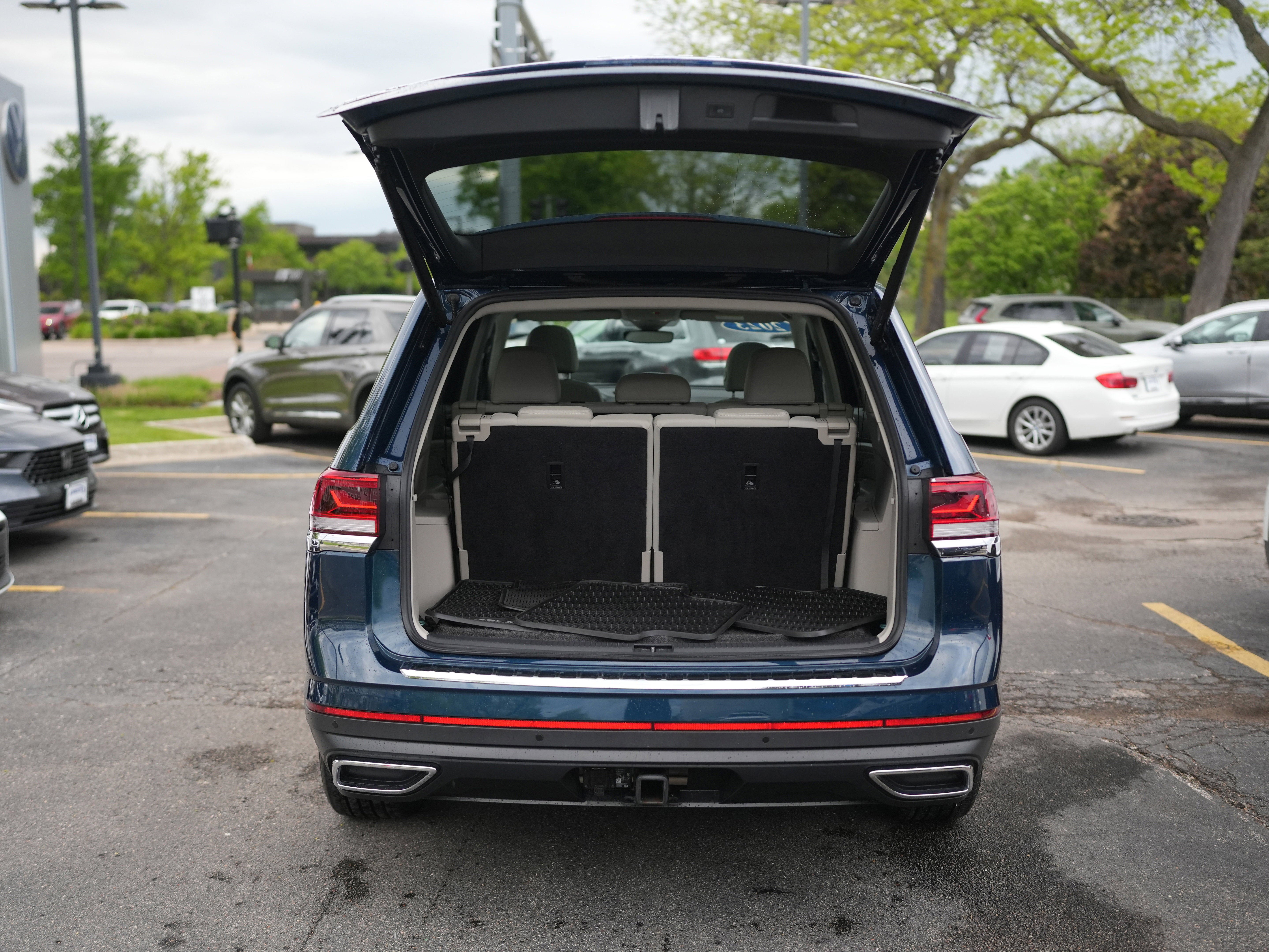 2023 Volkswagen Atlas 3.6L V6 SEL