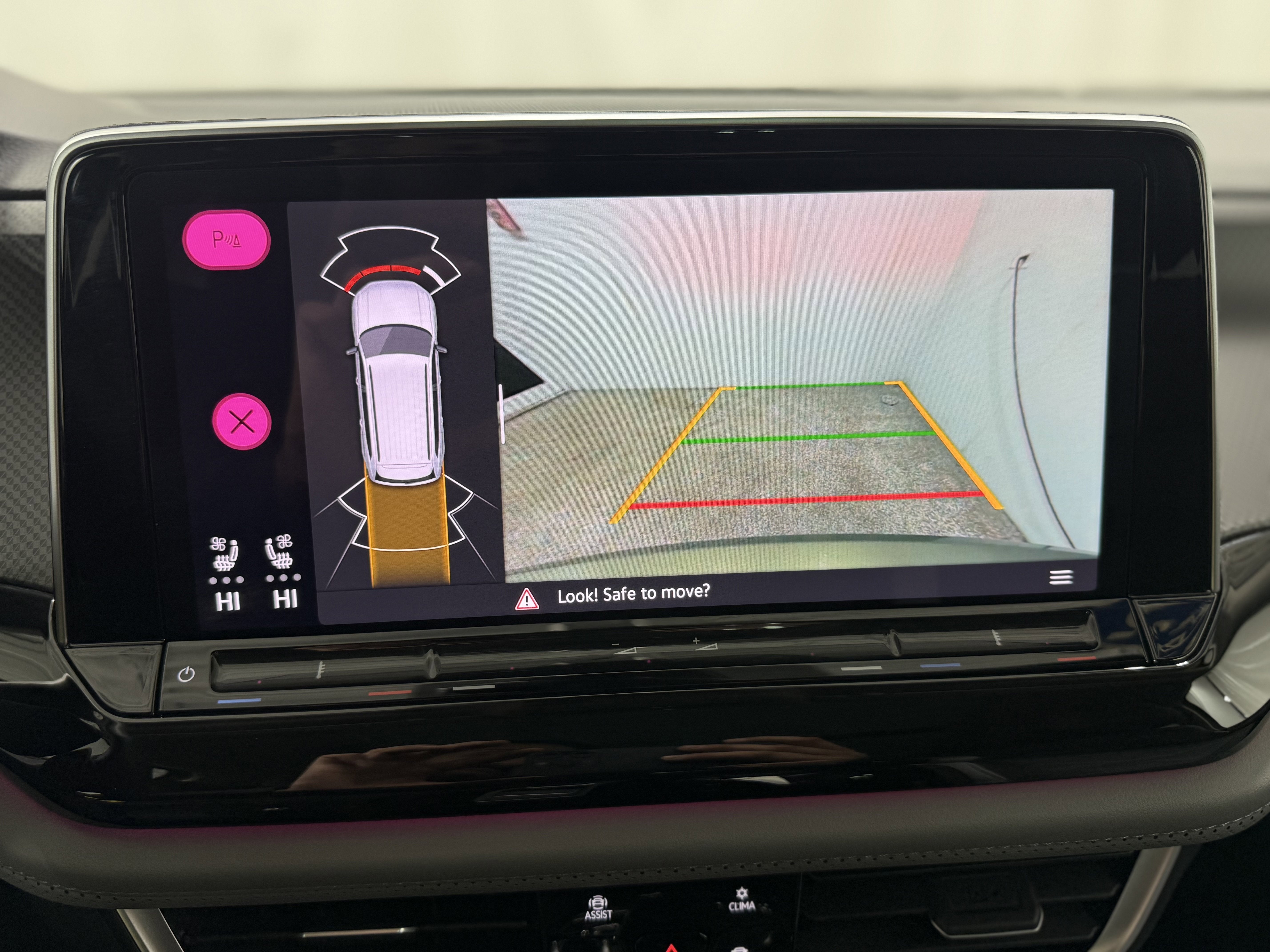 2025 Volkswagen Atlas 2.0T Peak Edition