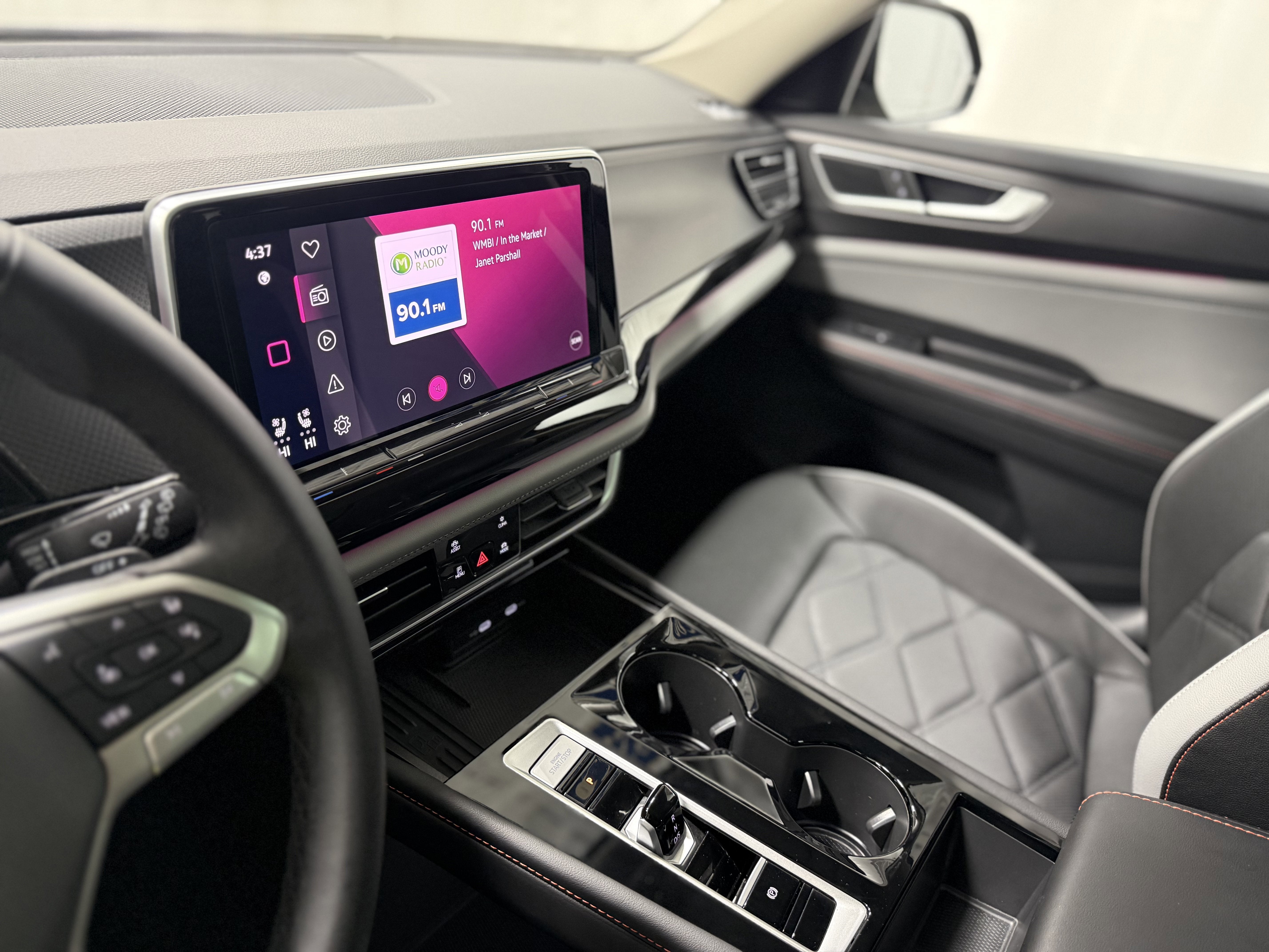 2025 Volkswagen Atlas 2.0T Peak Edition