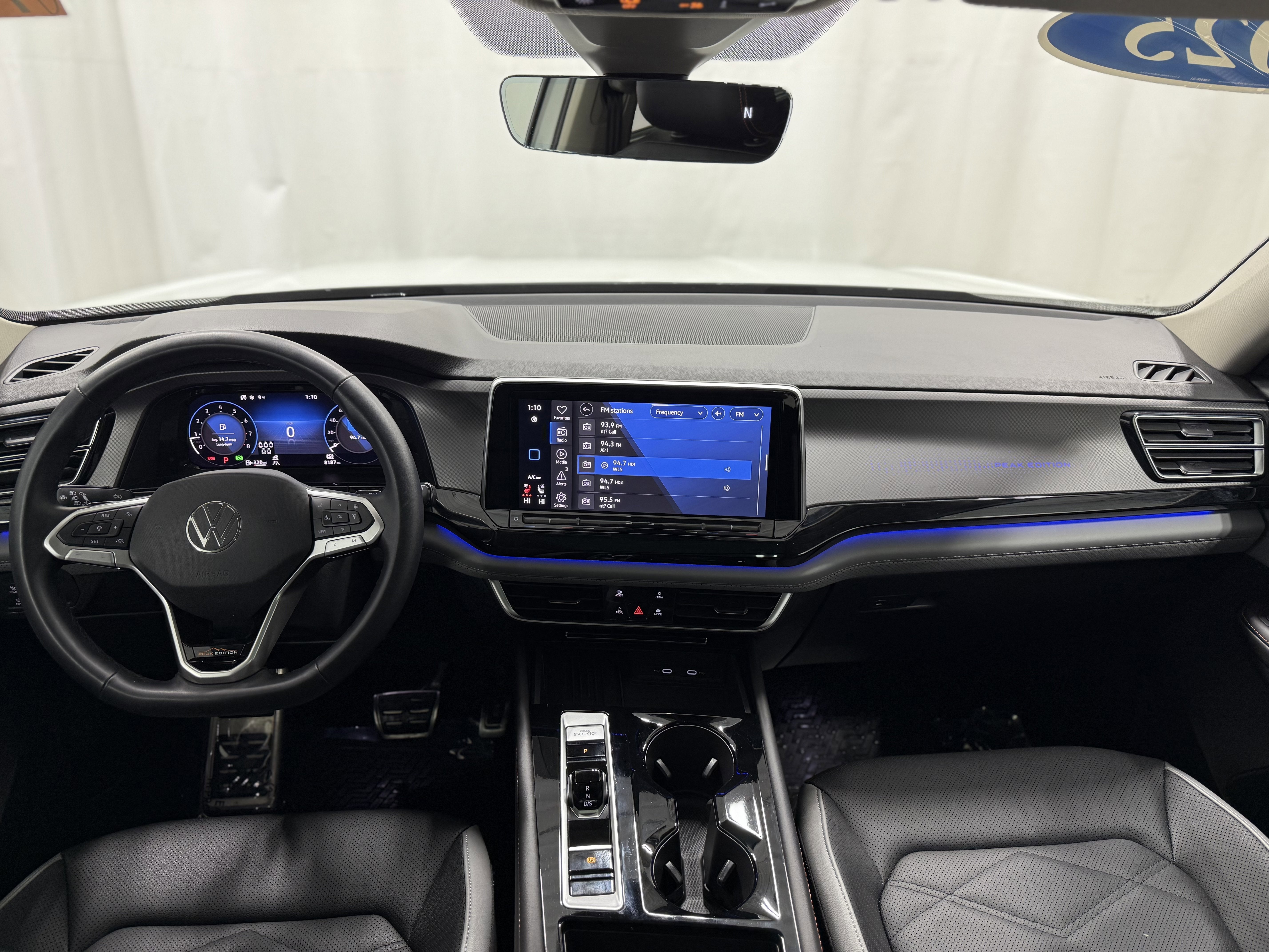 2025 Volkswagen Atlas 2.0T Peak Edition