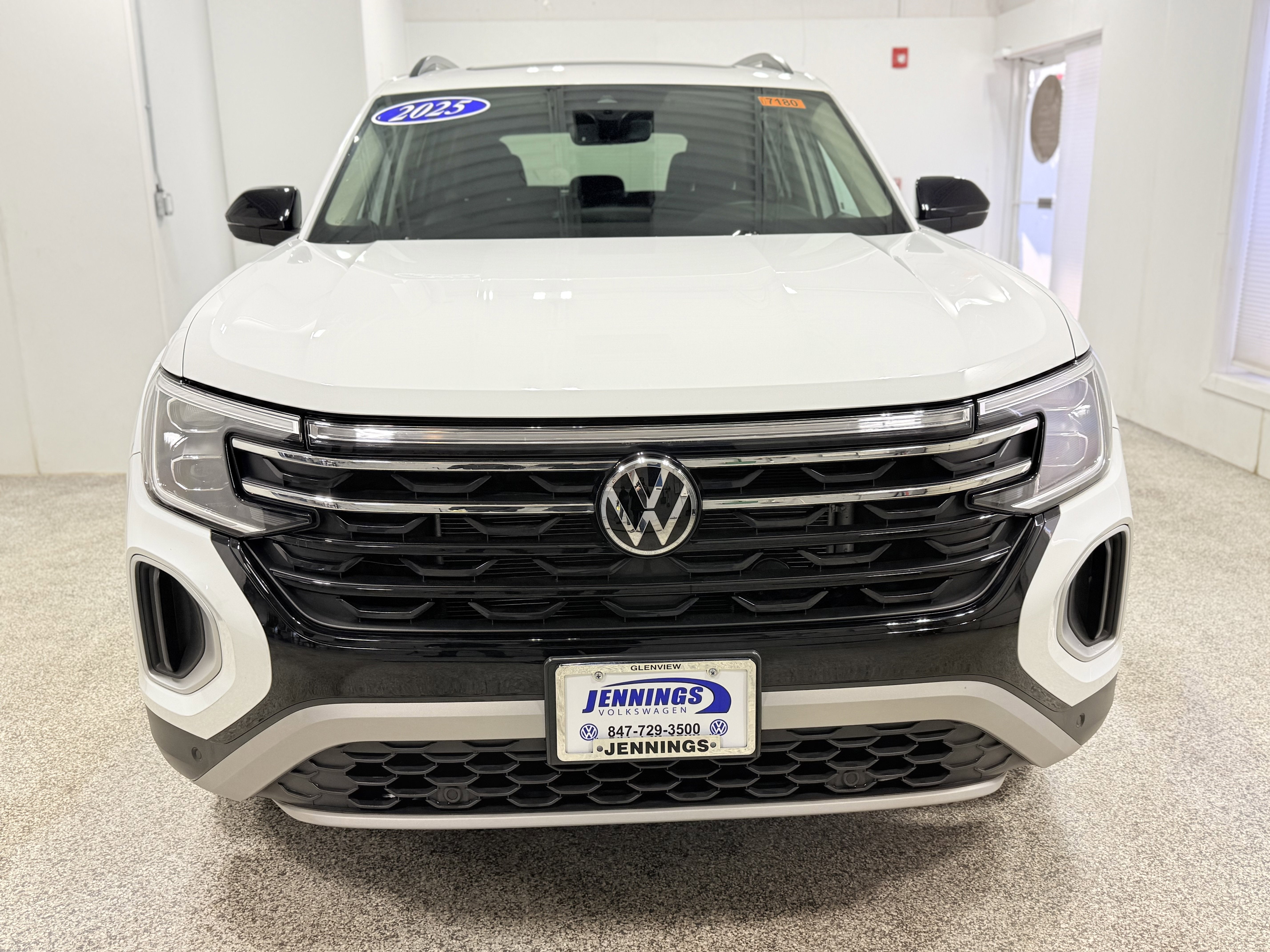 2025 Volkswagen Atlas 2.0T Peak Edition