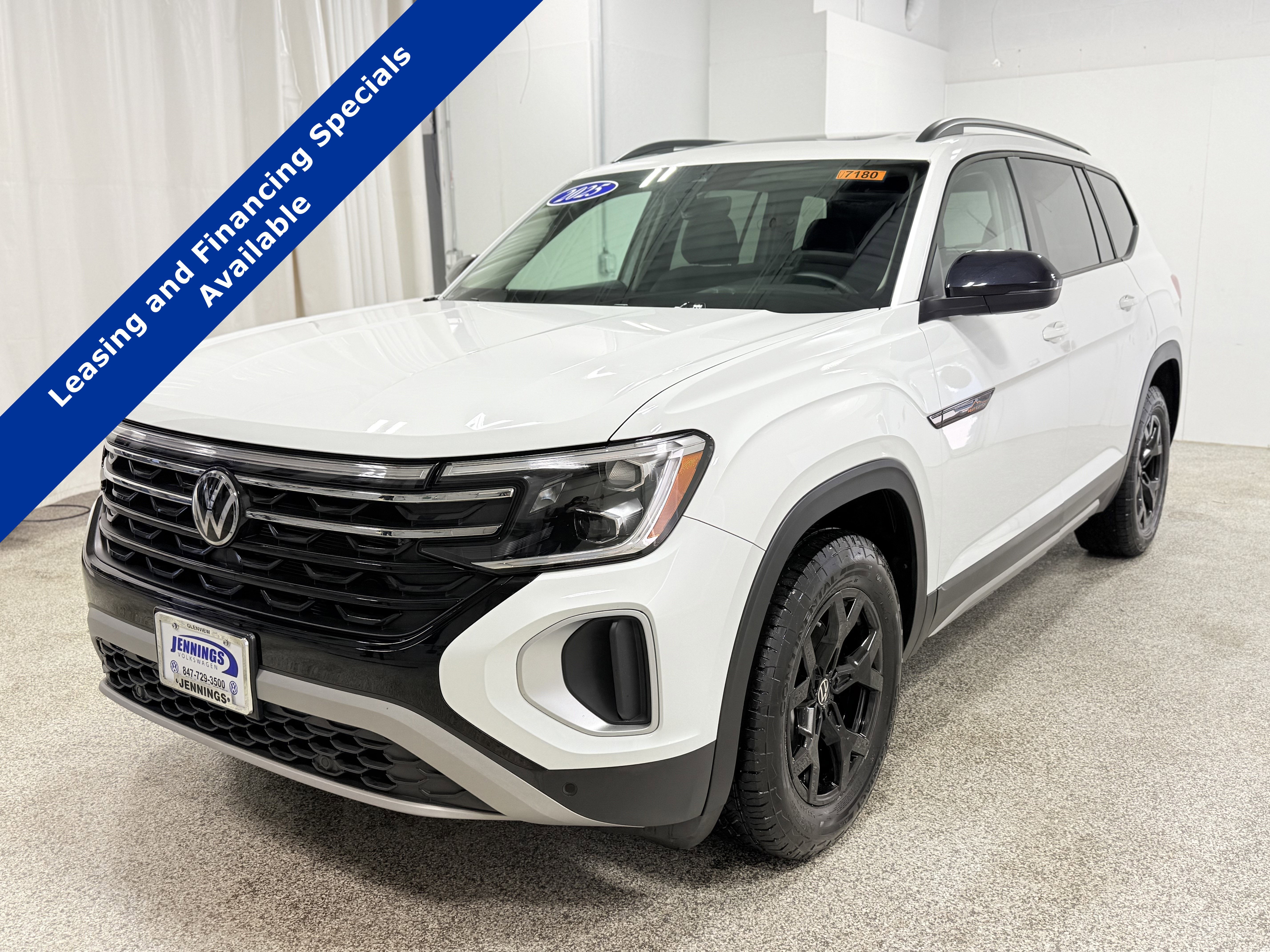 2025 Volkswagen Atlas 2.0T Peak Edition