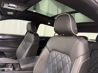 2024 Volkswagen Atlas Cross Sport 2.0T SEL Premium R-Line