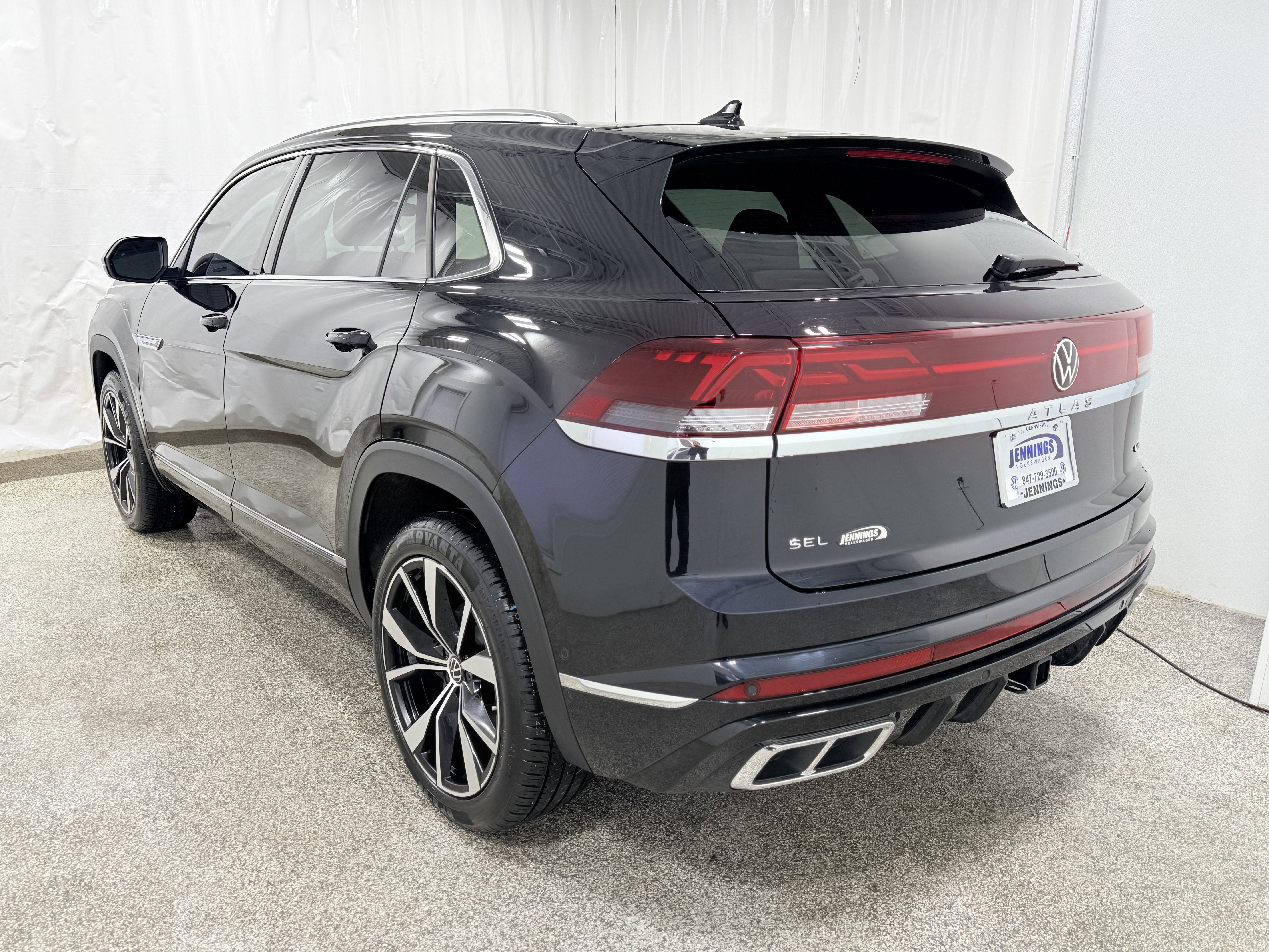 2024 Volkswagen Atlas Cross Sport 2.0T SEL Premium R-Line