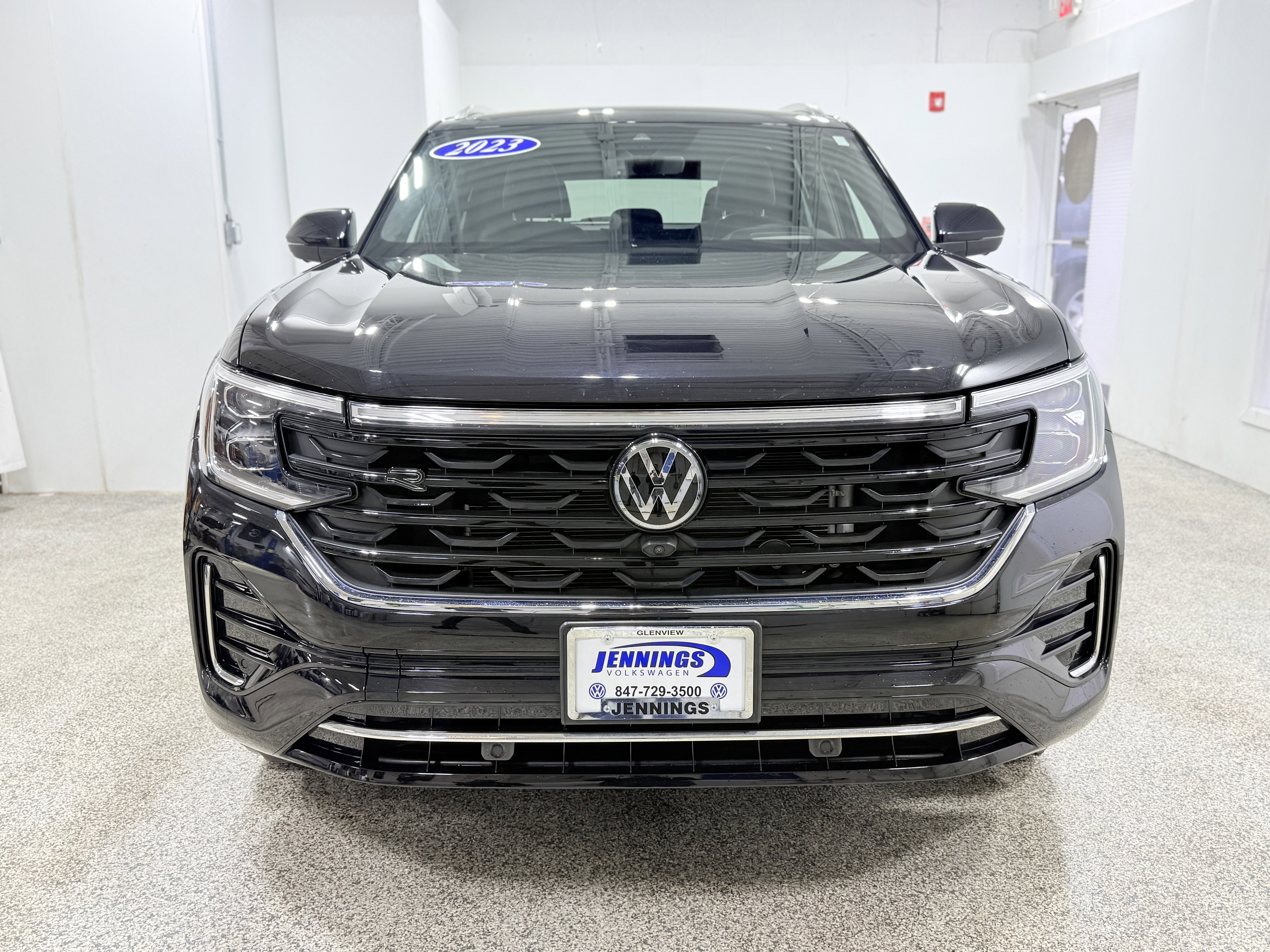 2024 Volkswagen Atlas Cross Sport 2.0T SEL Premium R-Line