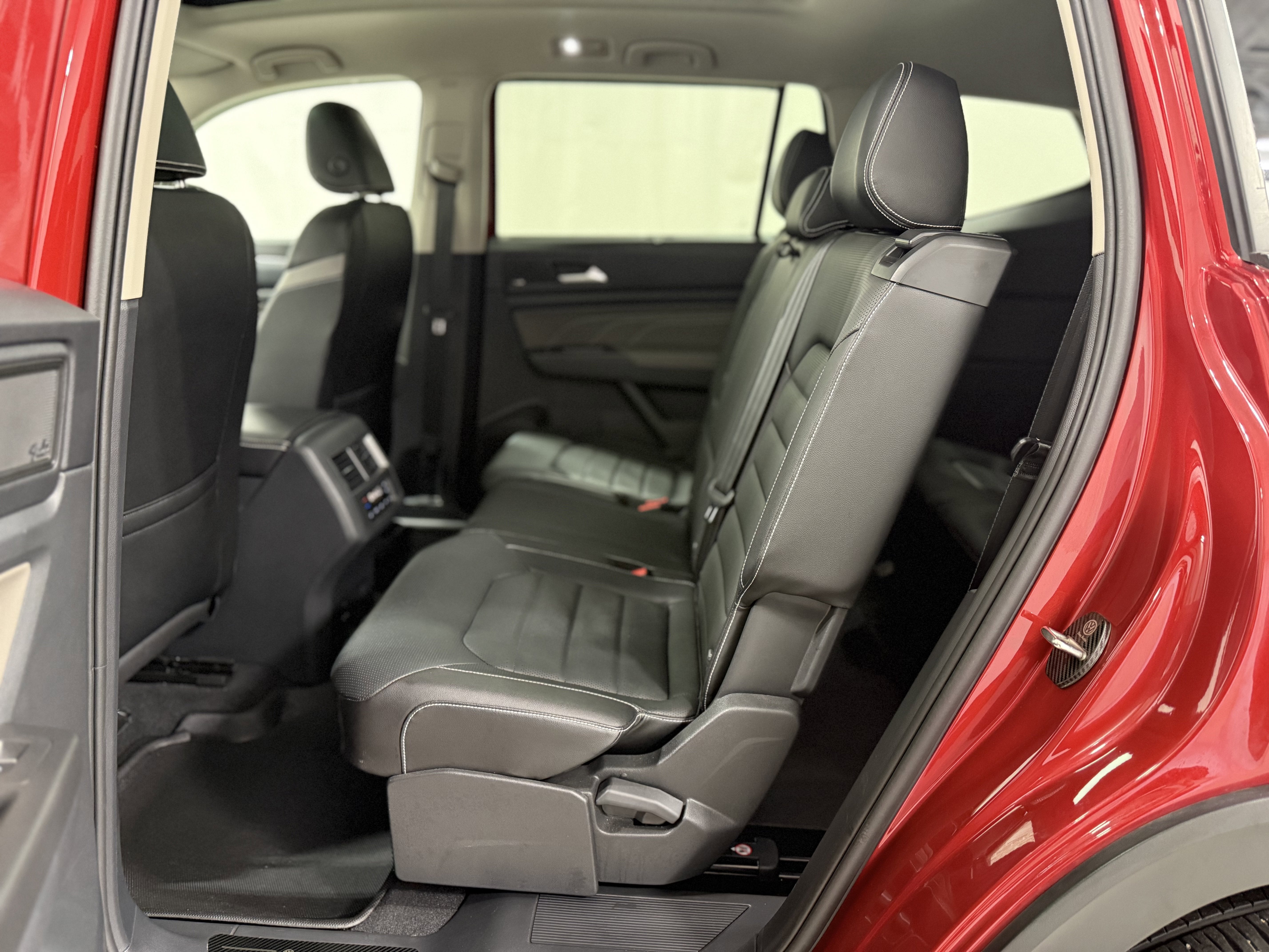 2023 Volkswagen Atlas 3.6L V6 SEL Premium R-Line