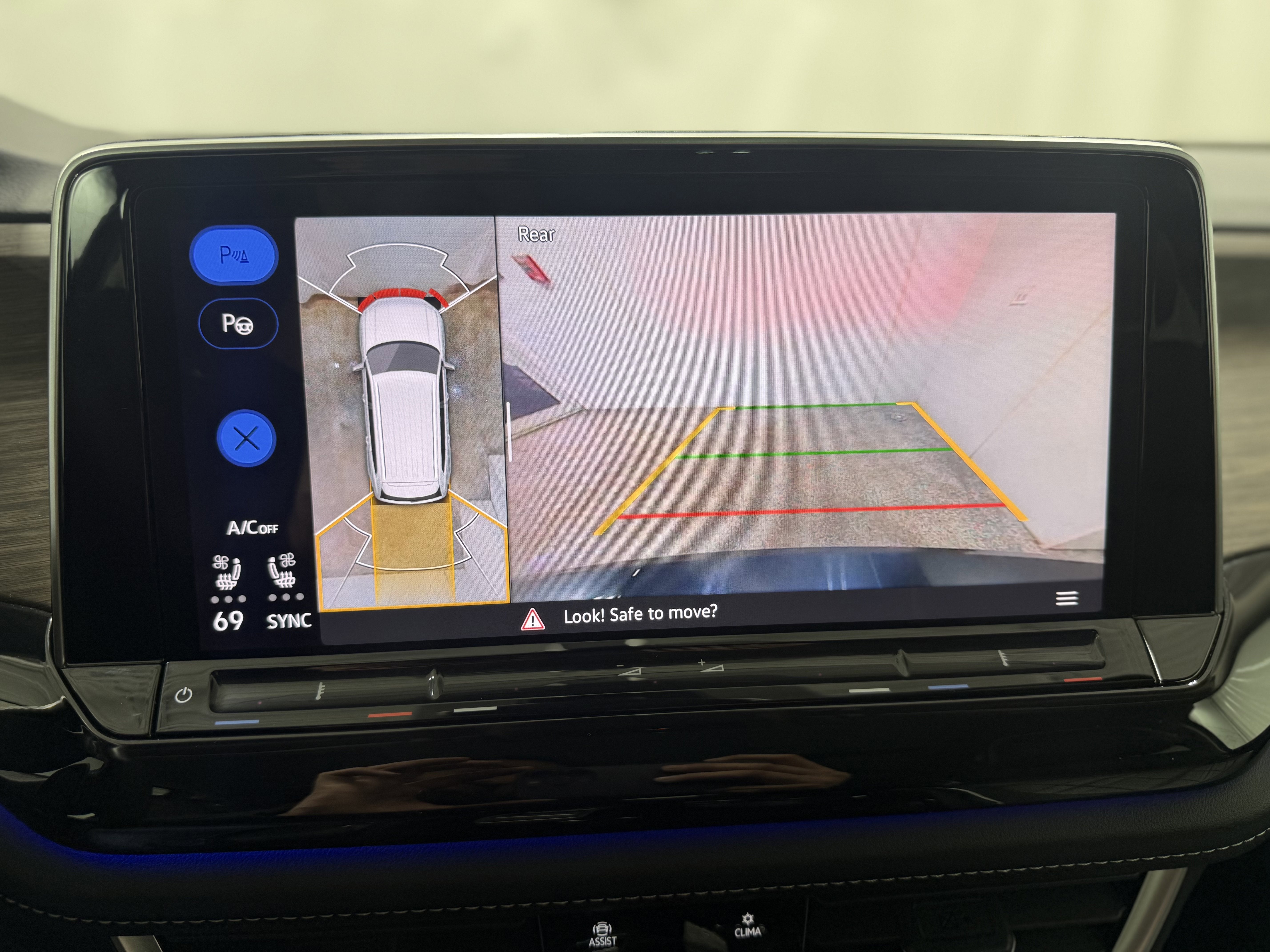 2024 Volkswagen Atlas 2.0T SEL Premium R-Line