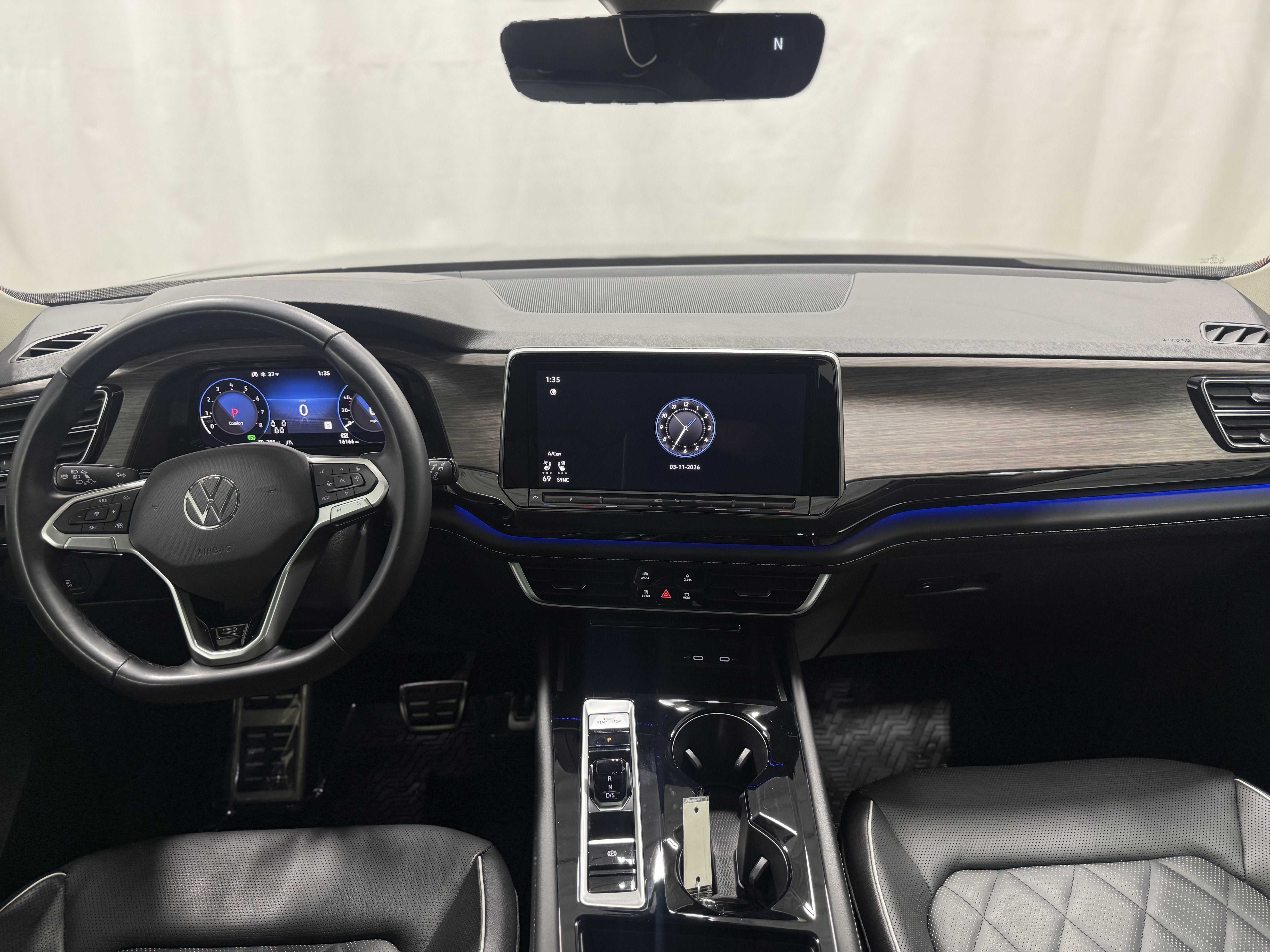 2024 Volkswagen Atlas 2.0T SEL Premium R-Line