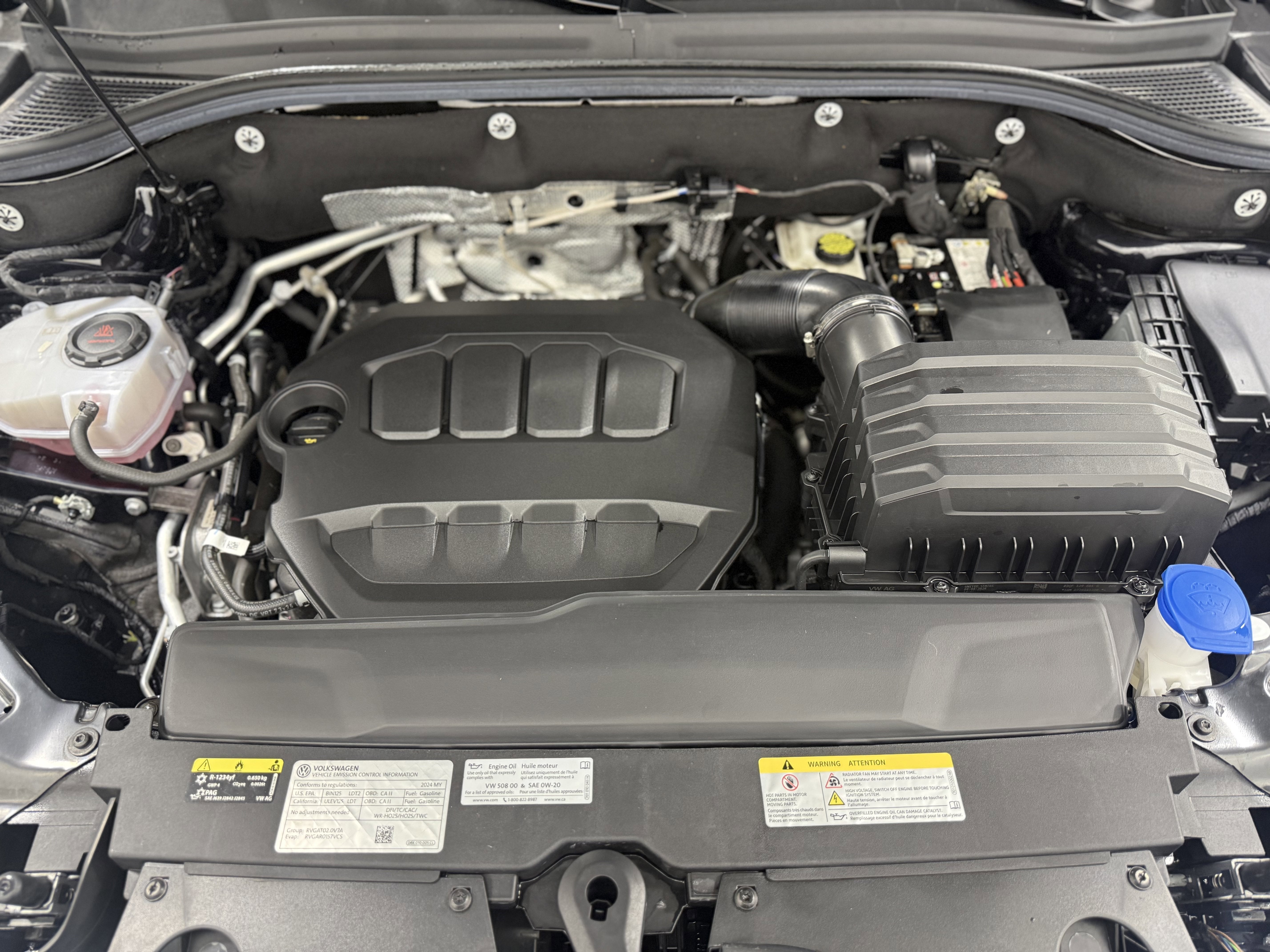 2024 Volkswagen Atlas 2.0T SEL Premium R-Line